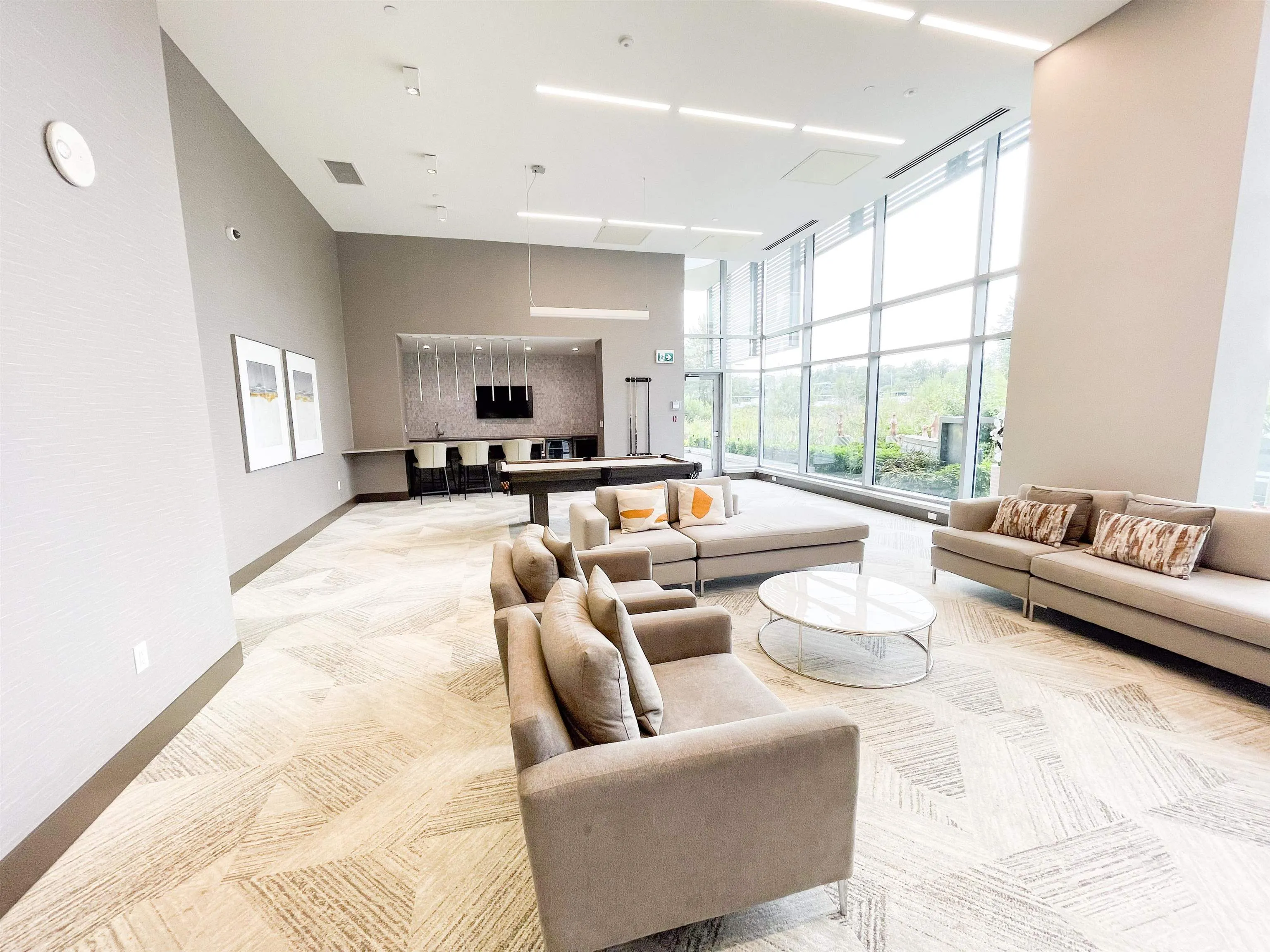 2901 2388 Madison Avenue