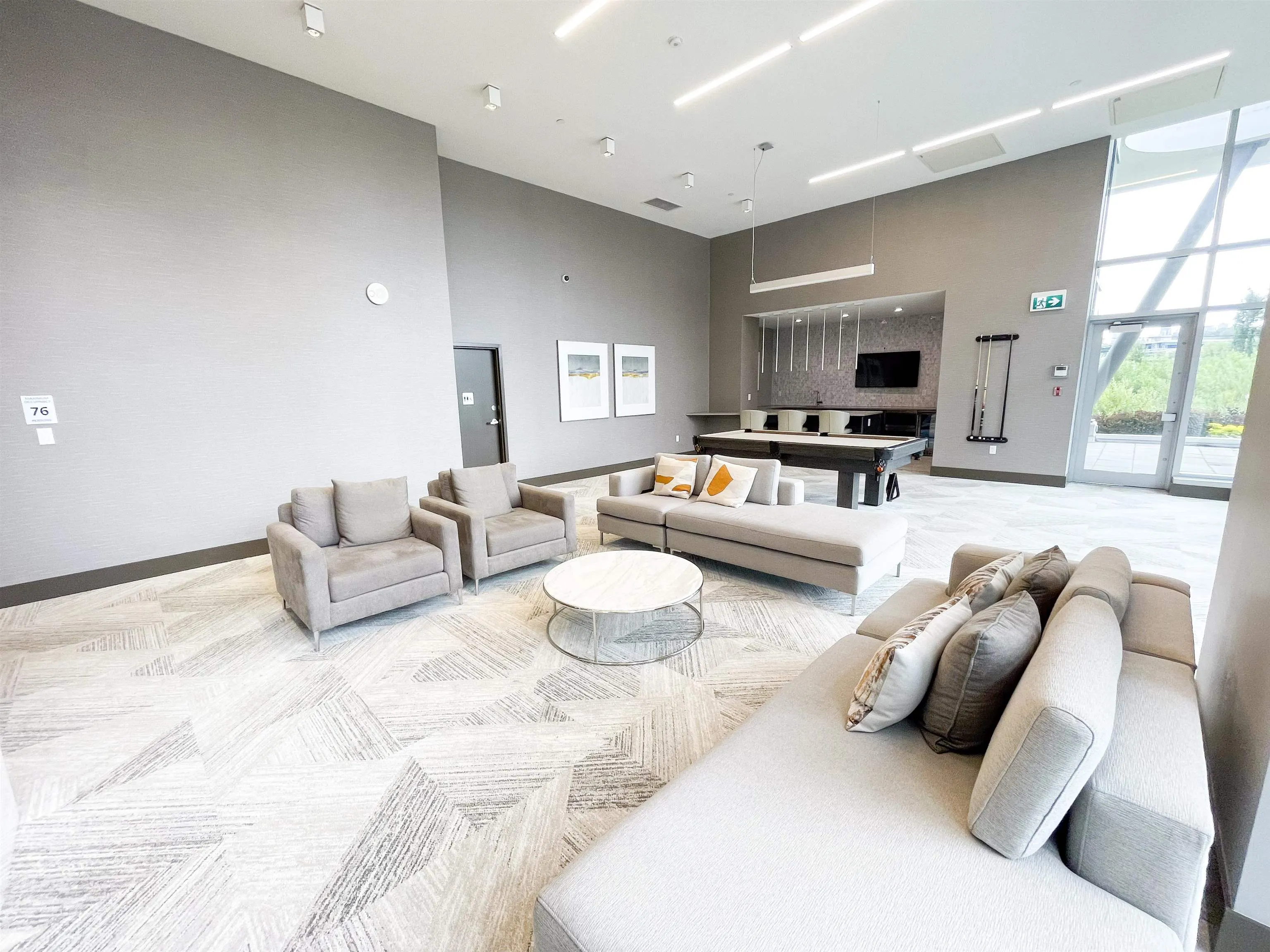 2901 2388 Madison Avenue