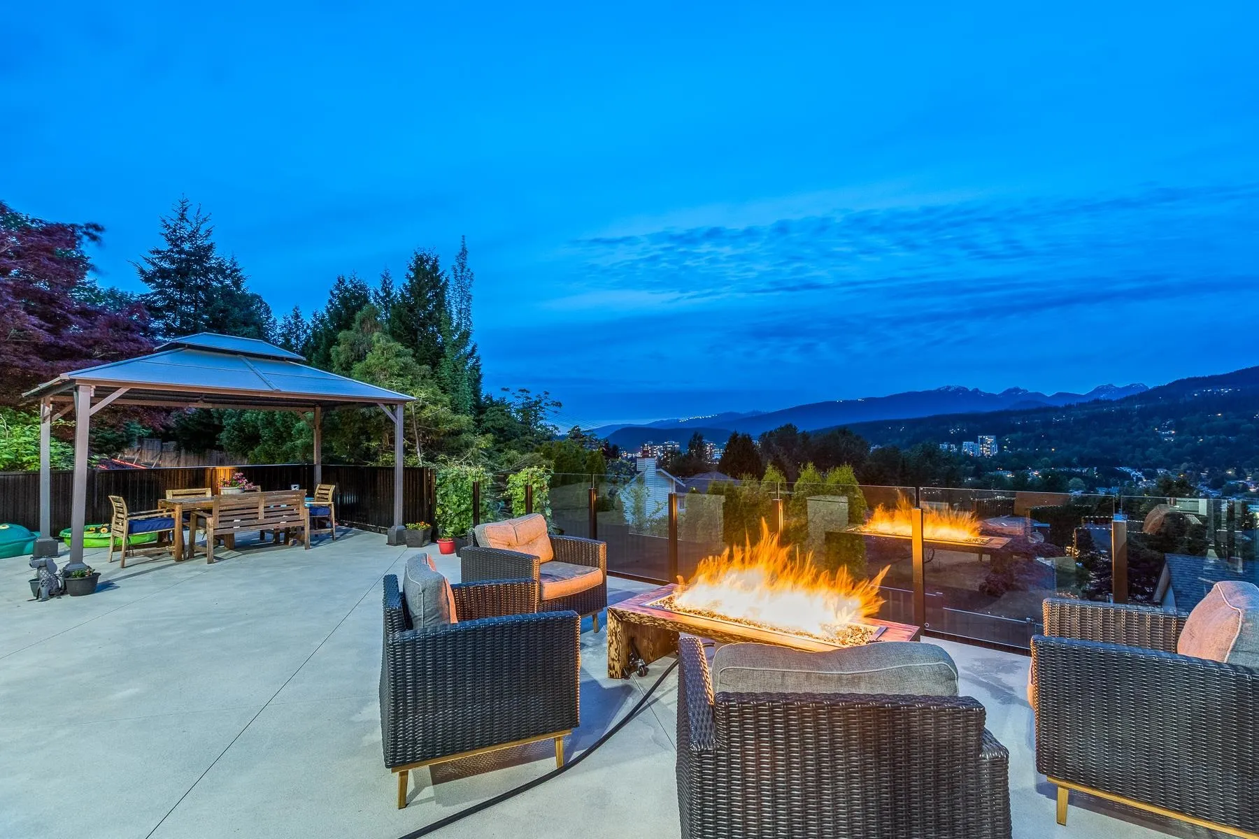 3187 Mariner Way