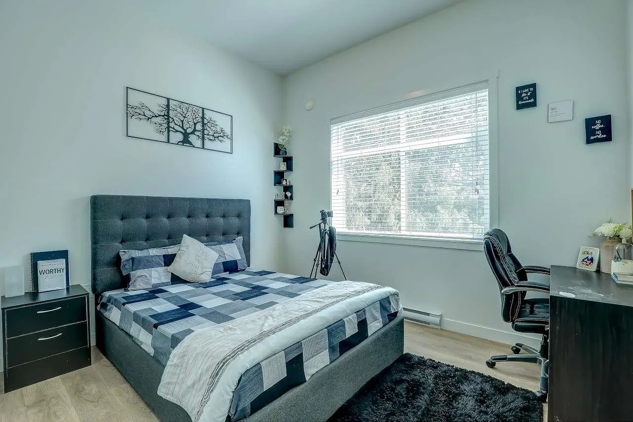 409 5415 Brydon Crescent
