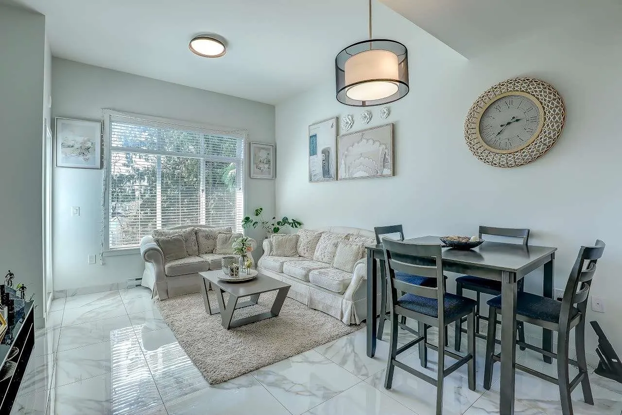 409 5415 Brydon Crescent