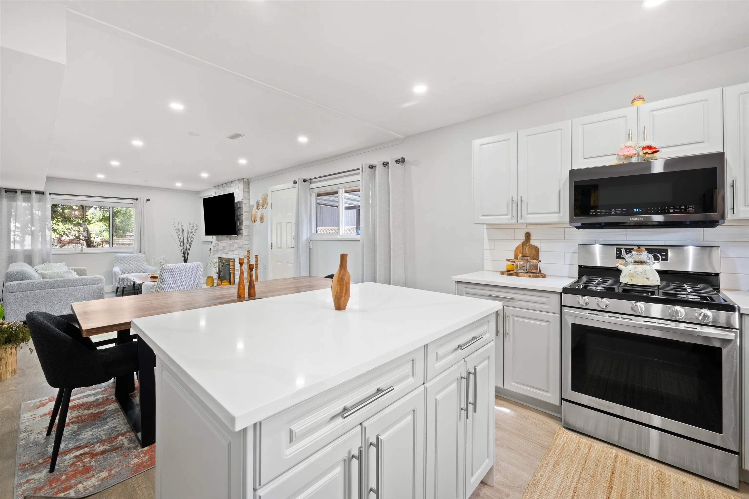 2333 Kirkstone Road