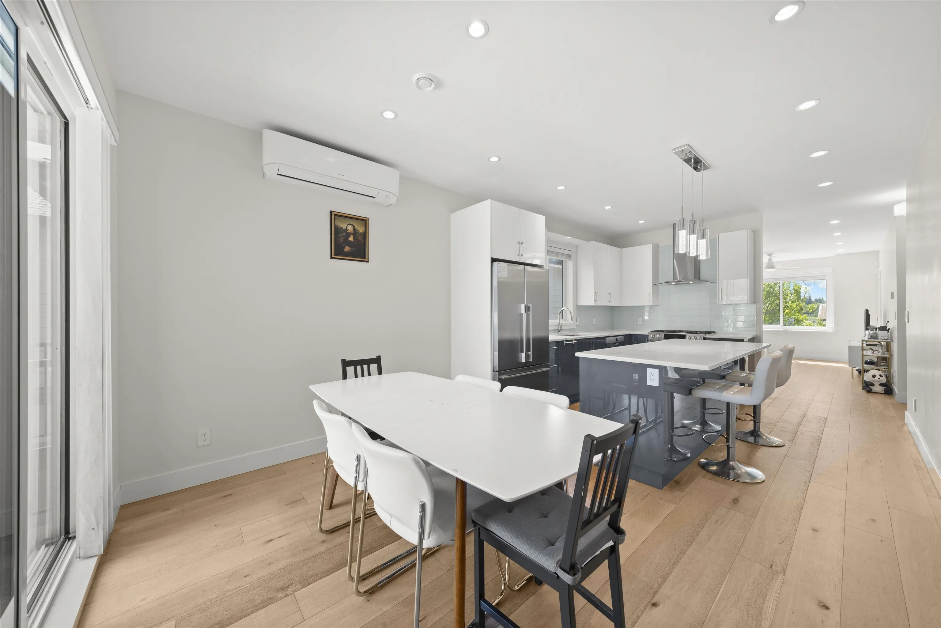 9779 Steveston Highway