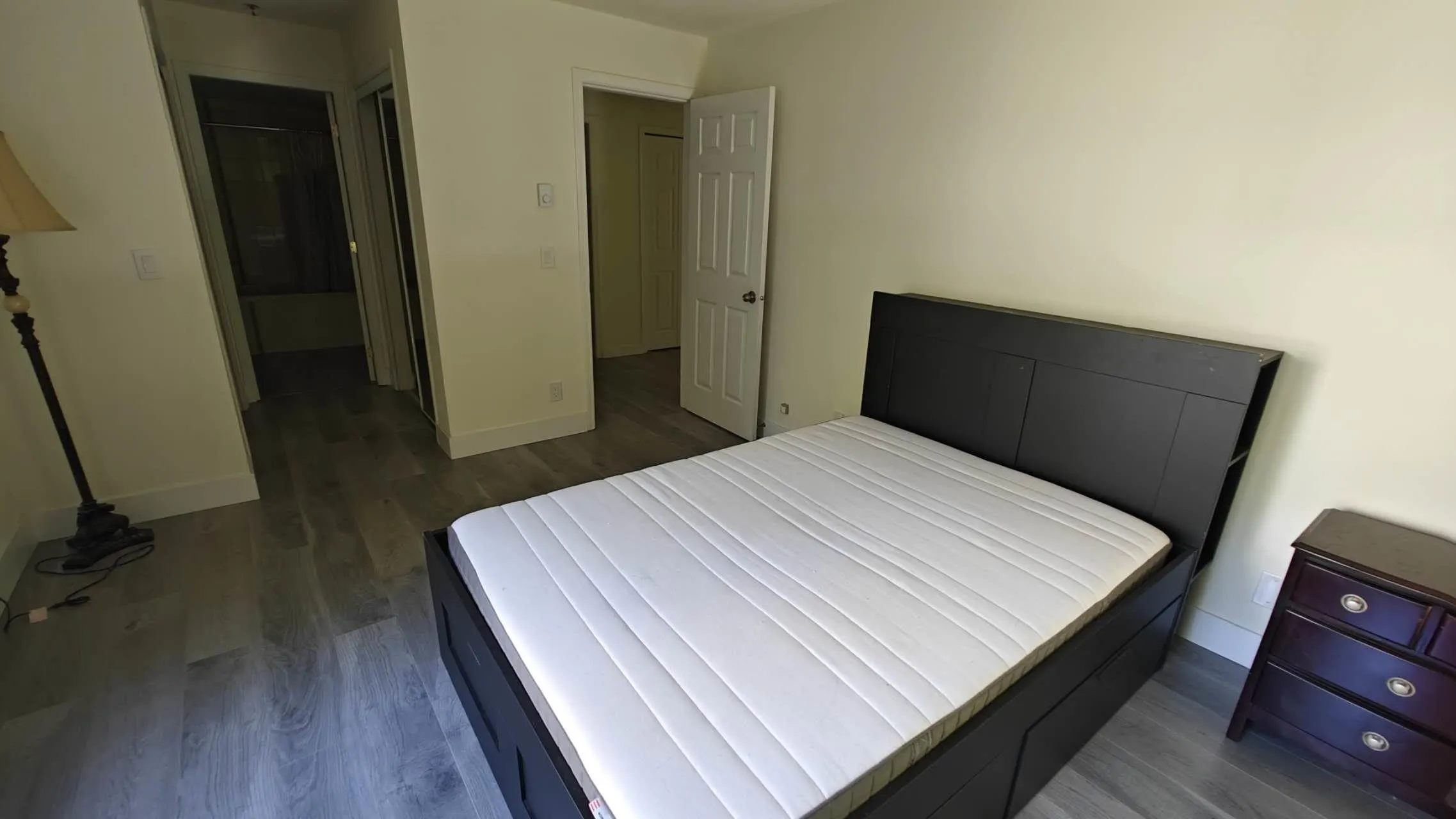 409 6737 Station Hill Court