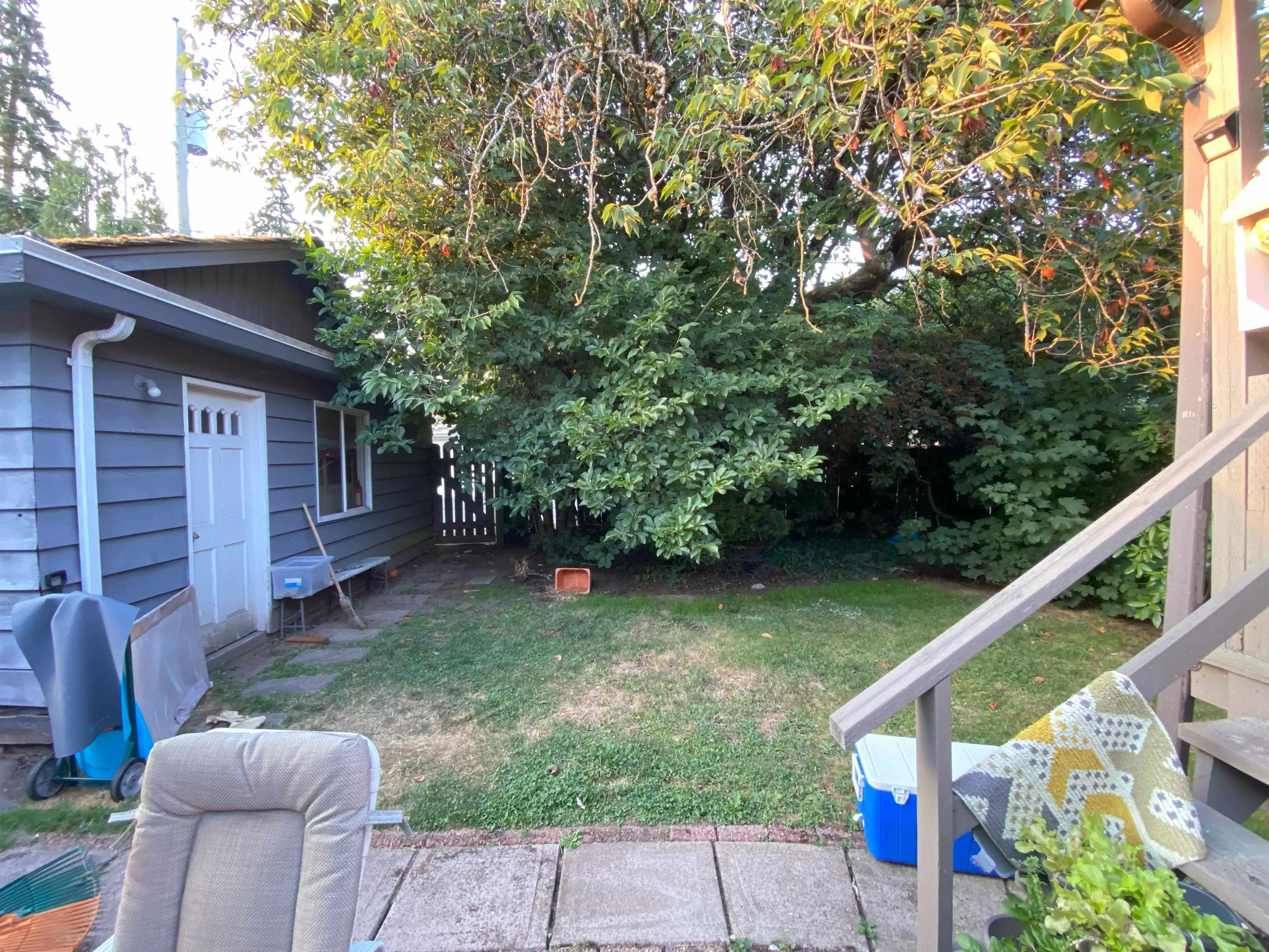 1163 W 38th Avenue