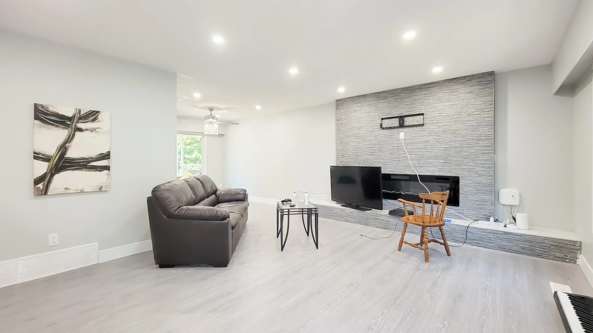 45408 Spartan Crescent