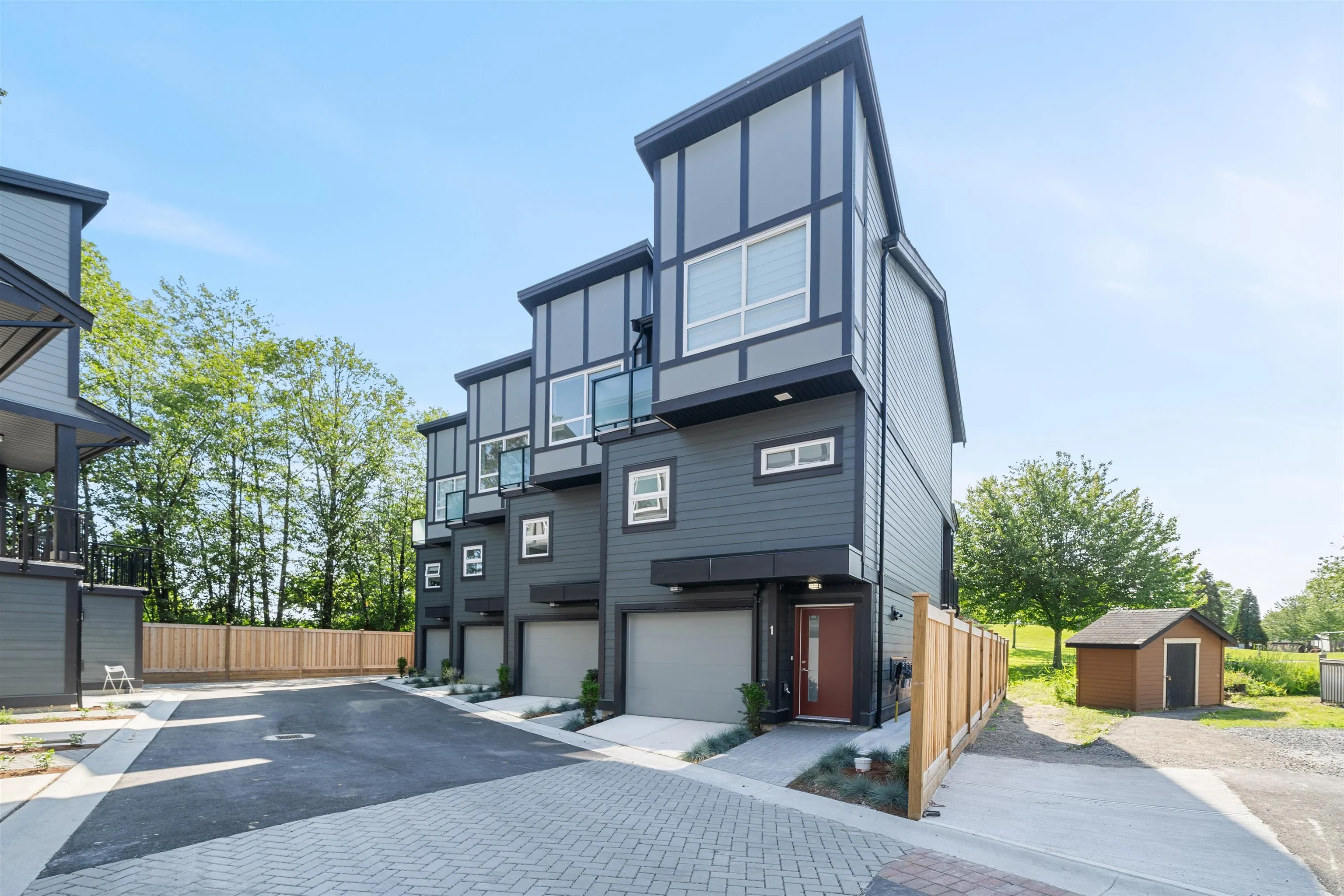 5 22551 Westminster Highway