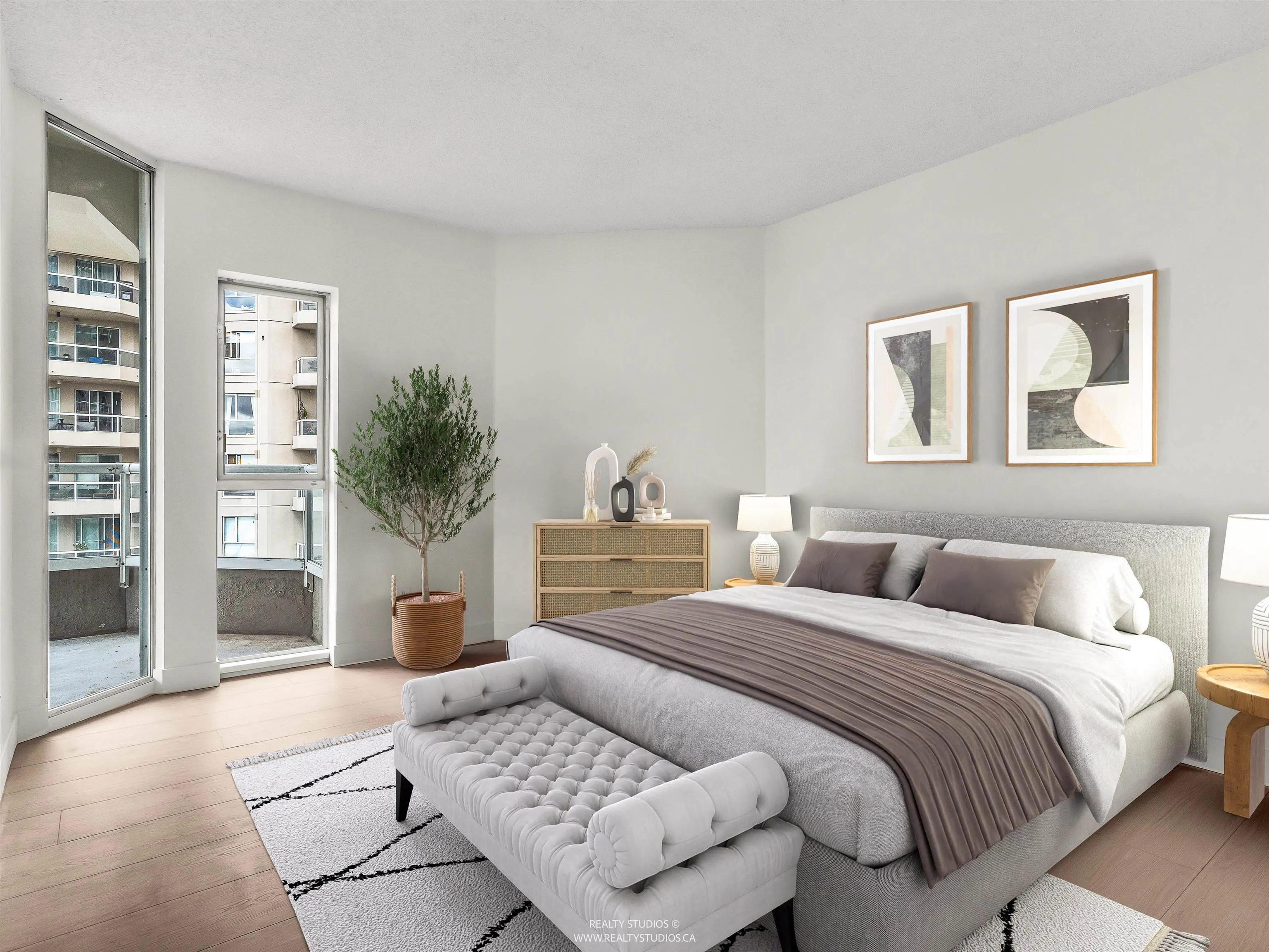 1003 1135 Quayside Drive
