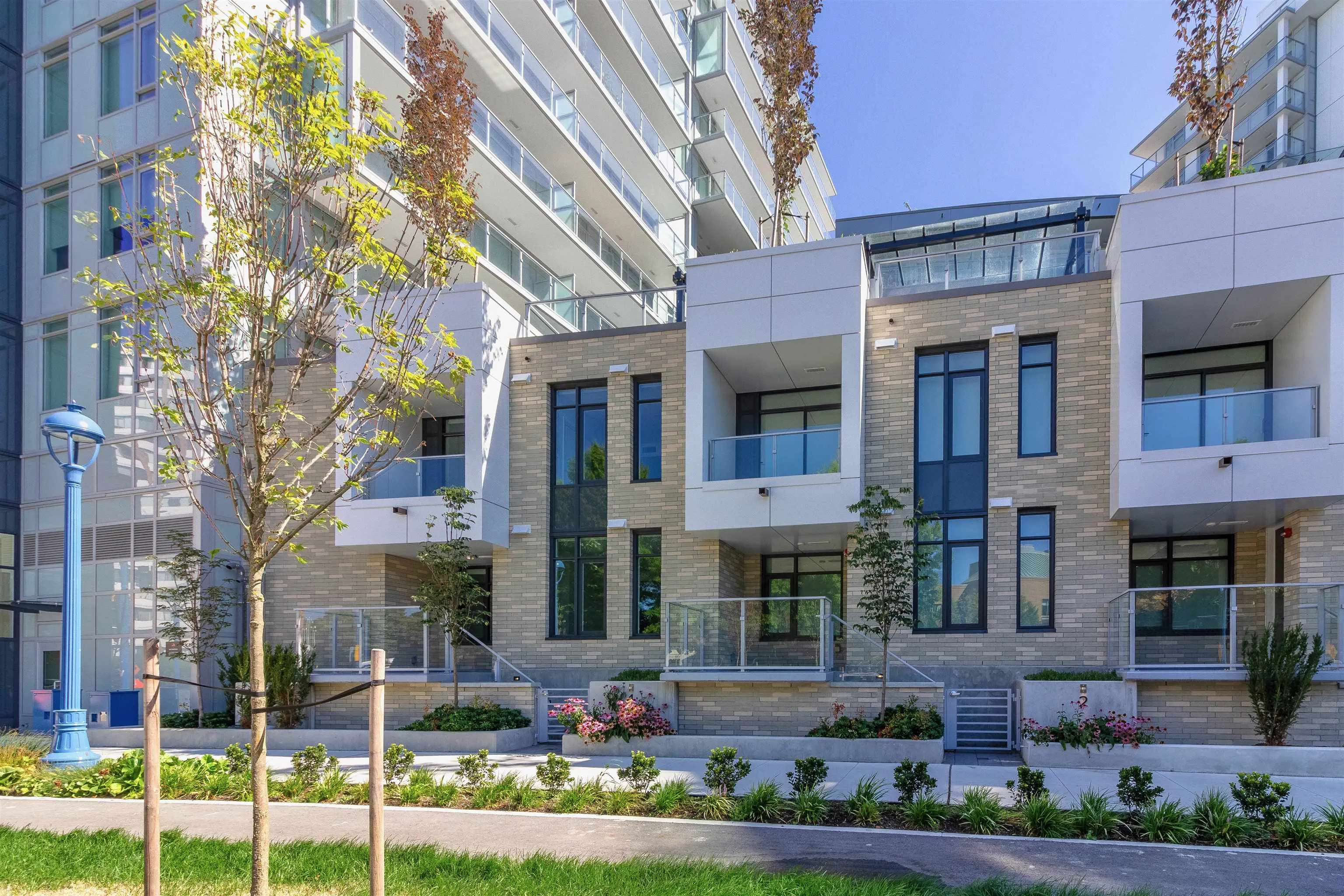 2 6788 Minoru Boulevard