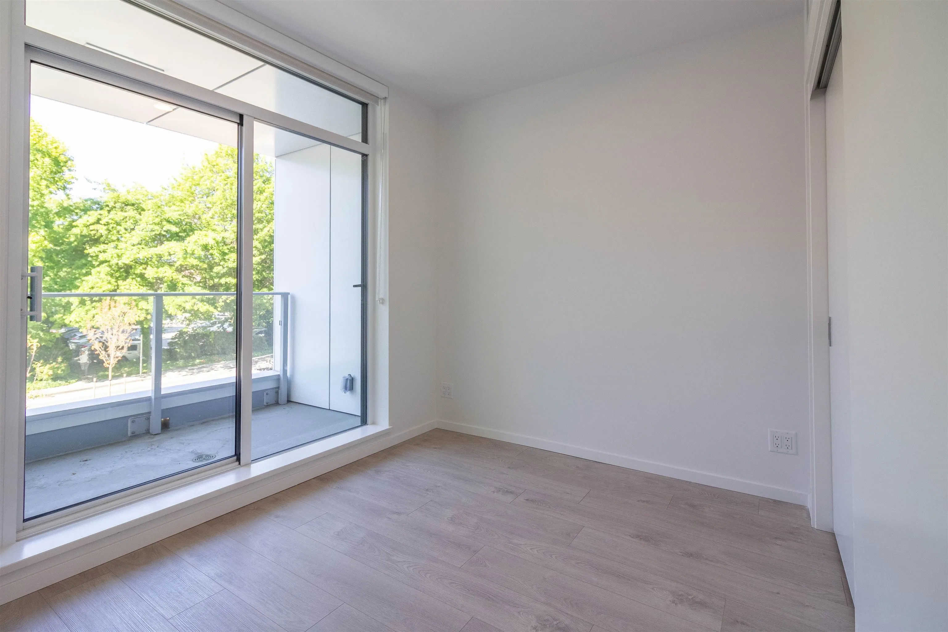 2 6788 Minoru Boulevard
