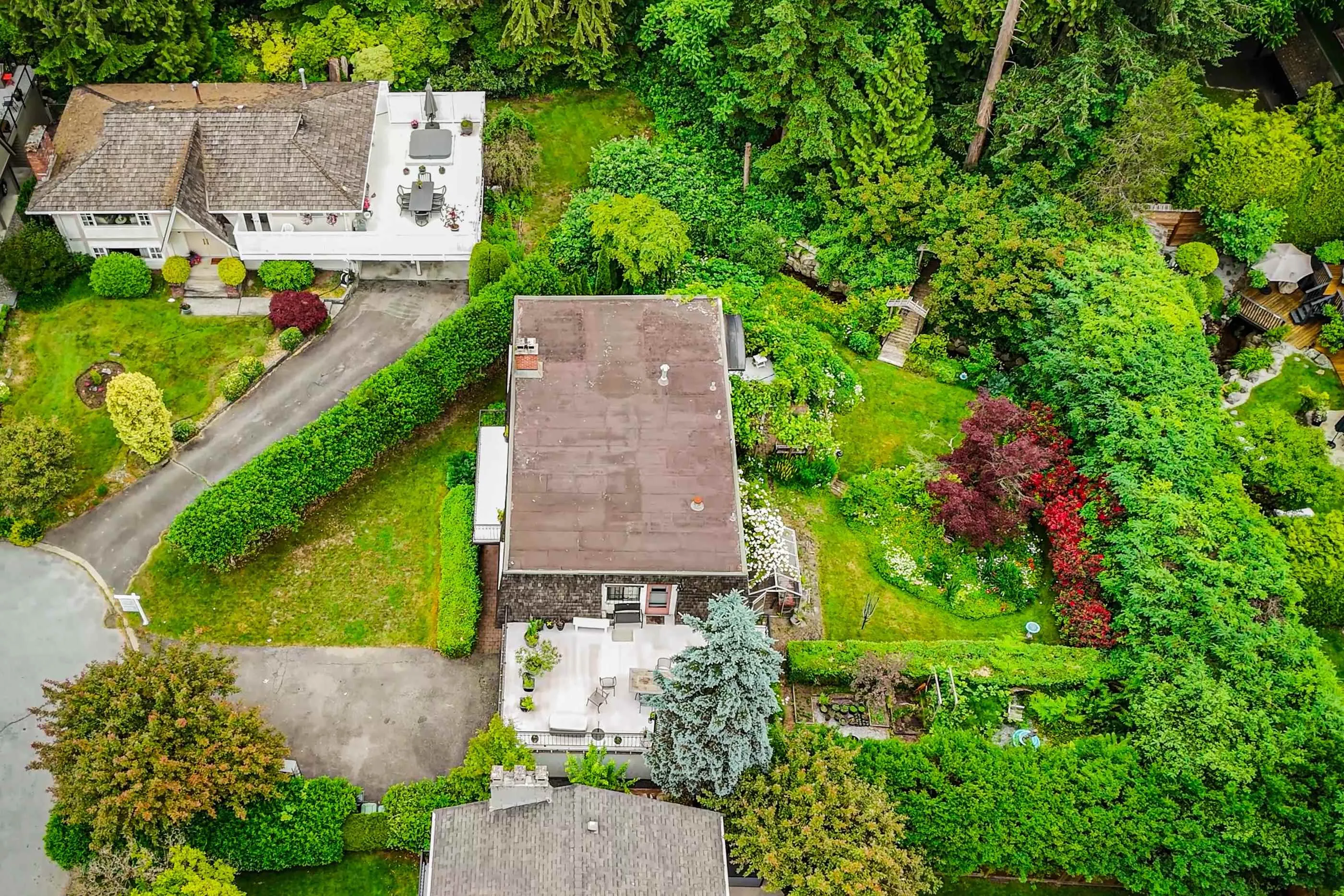 759 Vinedale Road