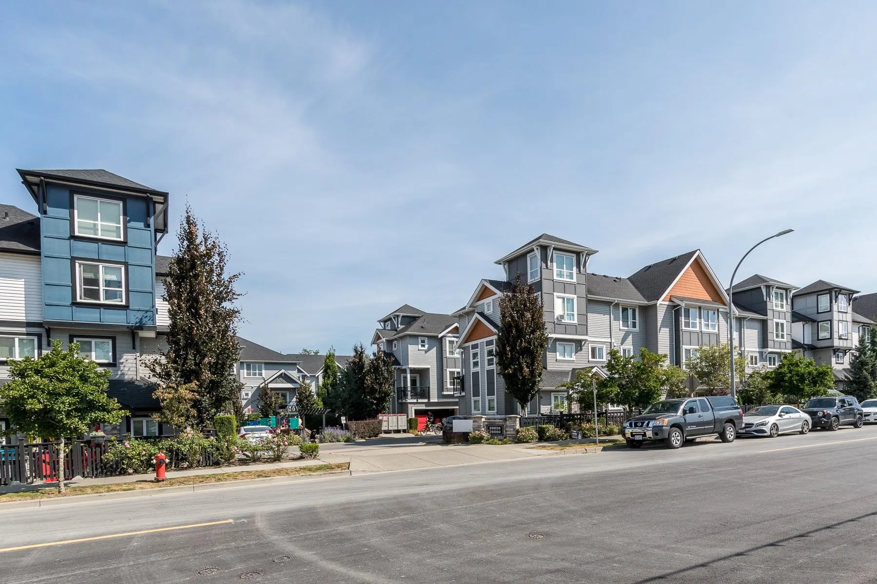 37 20856 76 Avenue