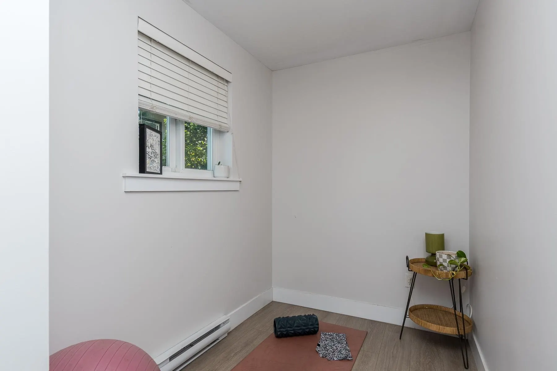 37 20856 76 Avenue