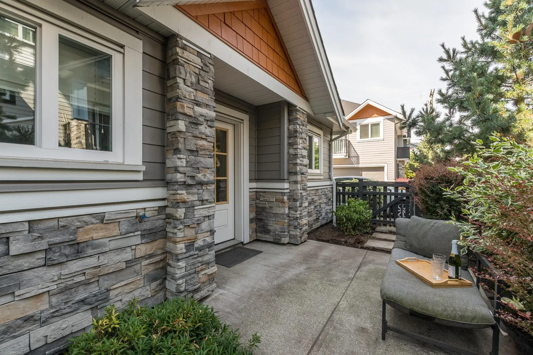 37 20856 76 Avenue