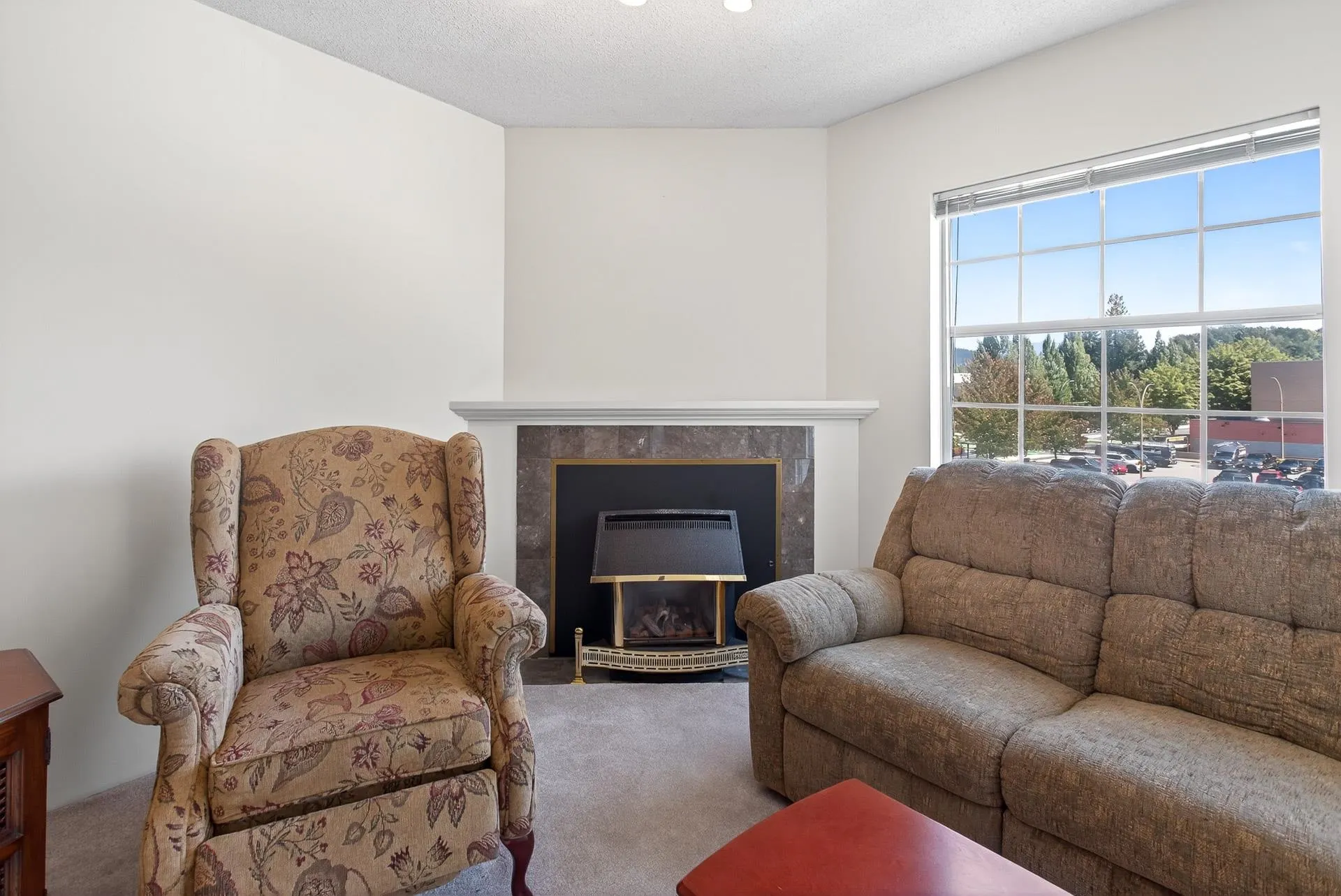 403 2973 Burlington Drive