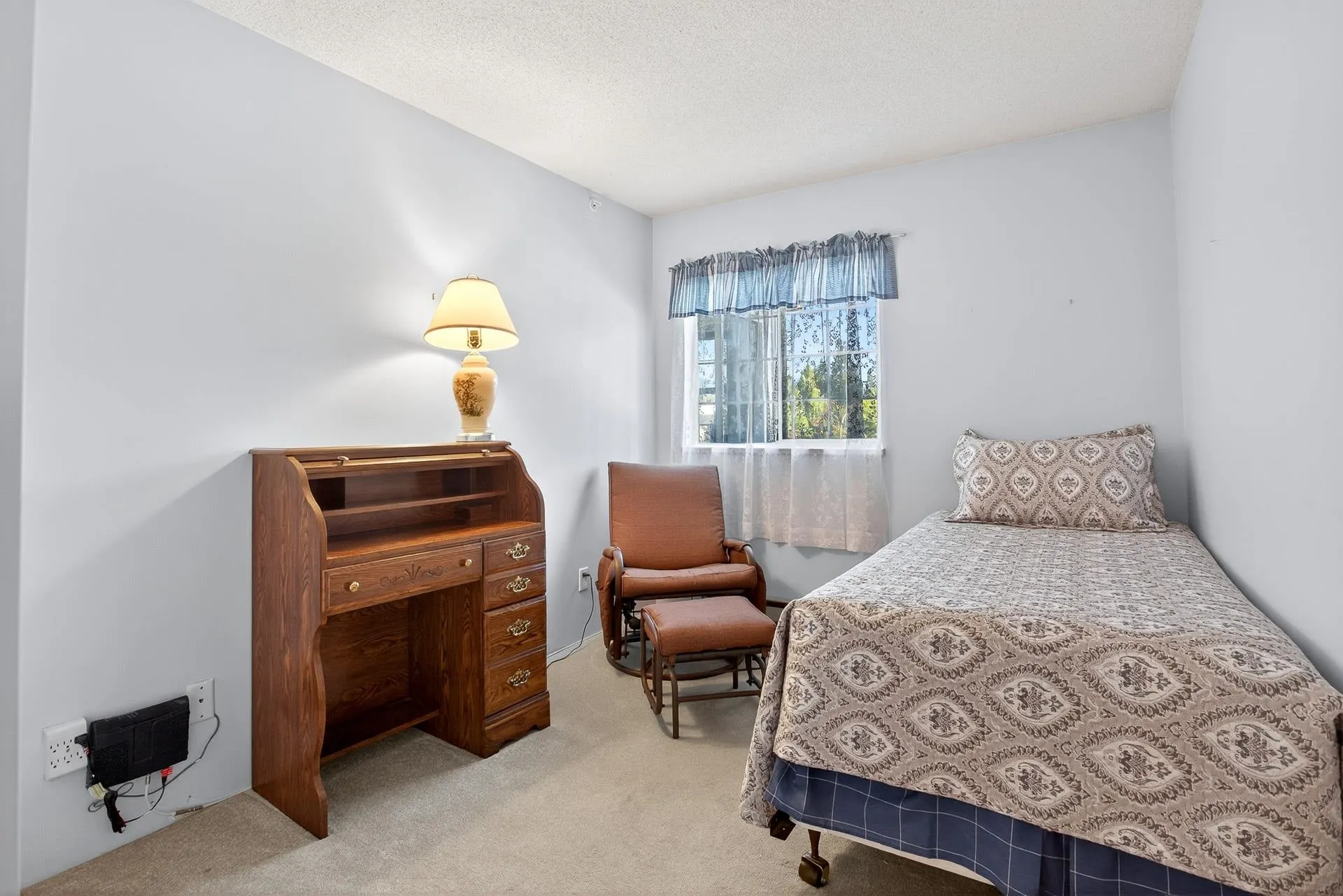403 2973 Burlington Drive