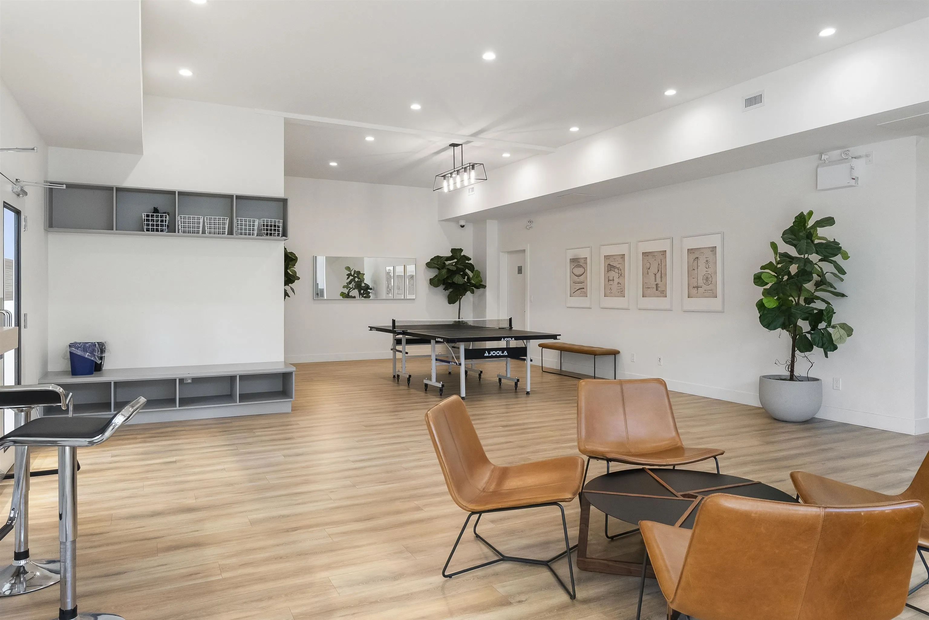 123 16561 17a Avenue