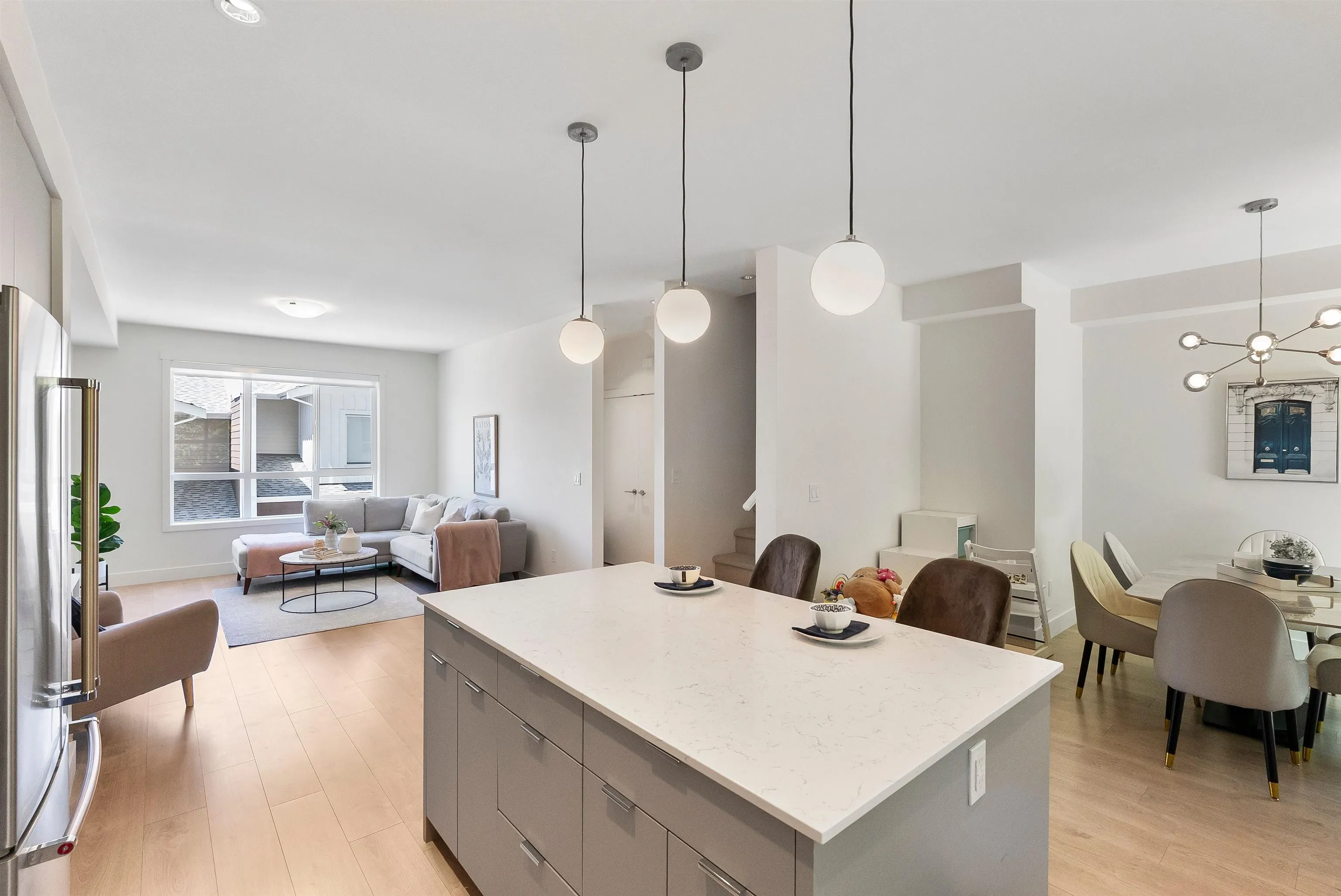 123 16561 17a Avenue