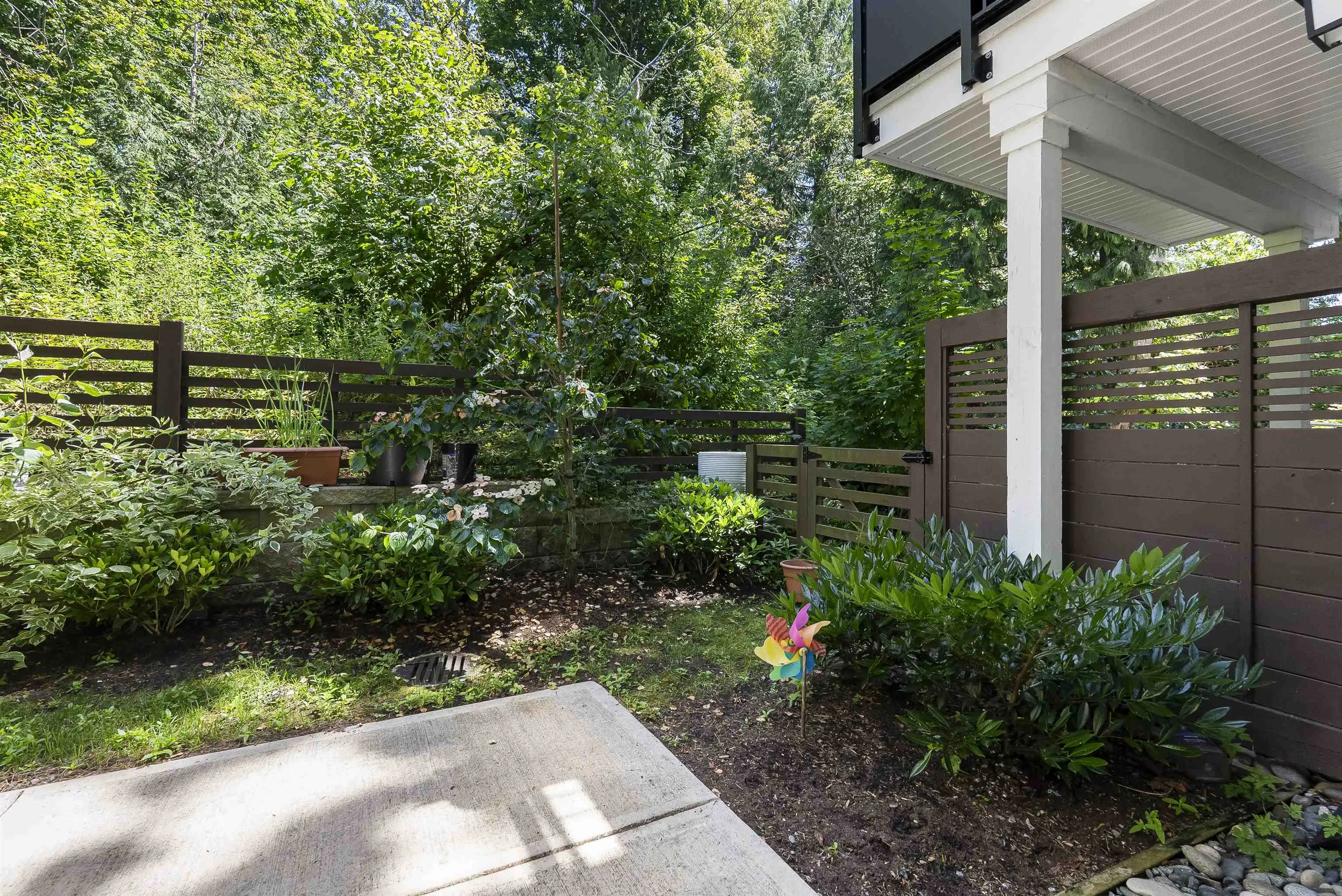 123 16561 17a Avenue