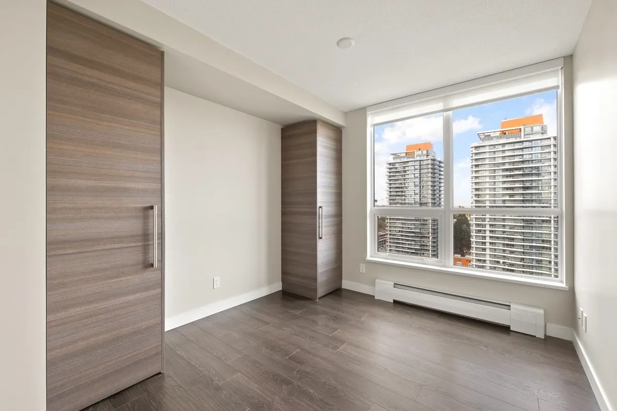 2202 13398 104 Avenue