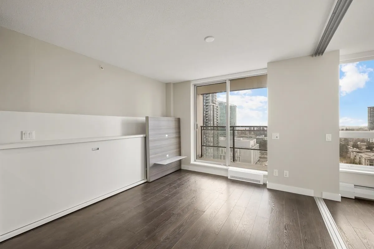 2202 13398 104 Avenue