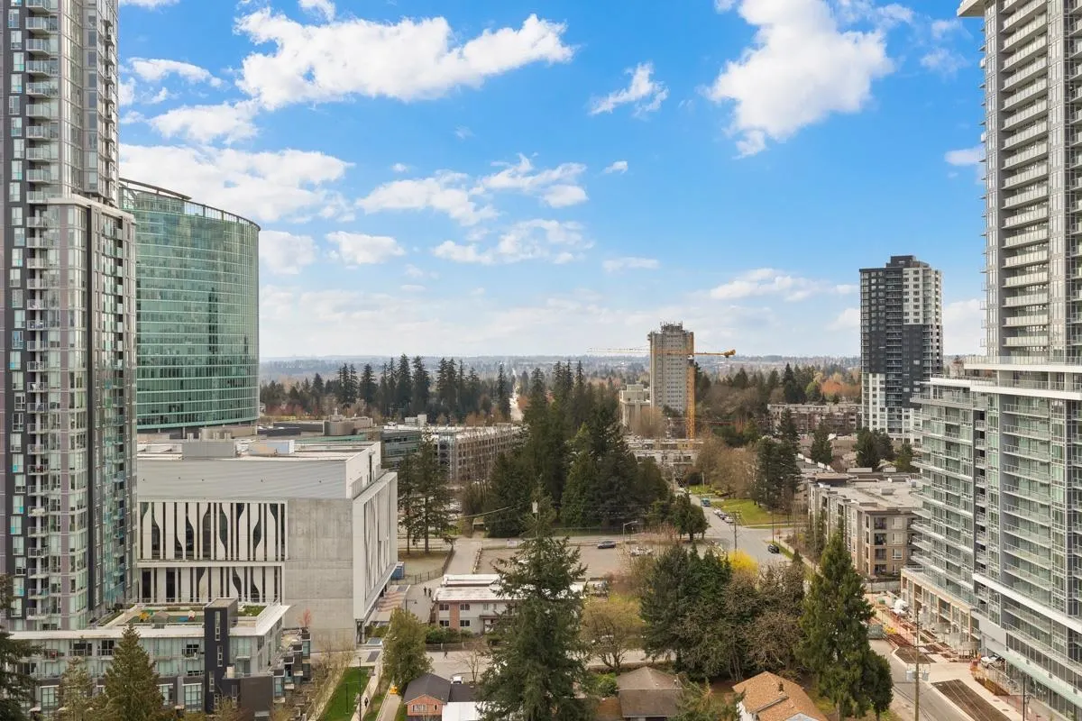 2202 13398 104 Avenue