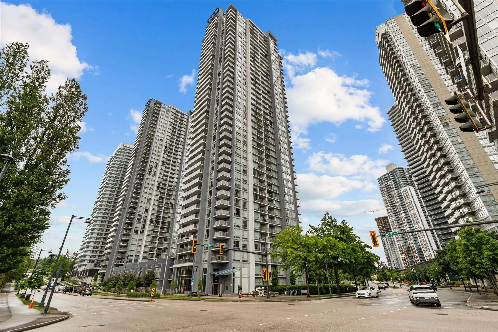 1202 13696 100 Avenue