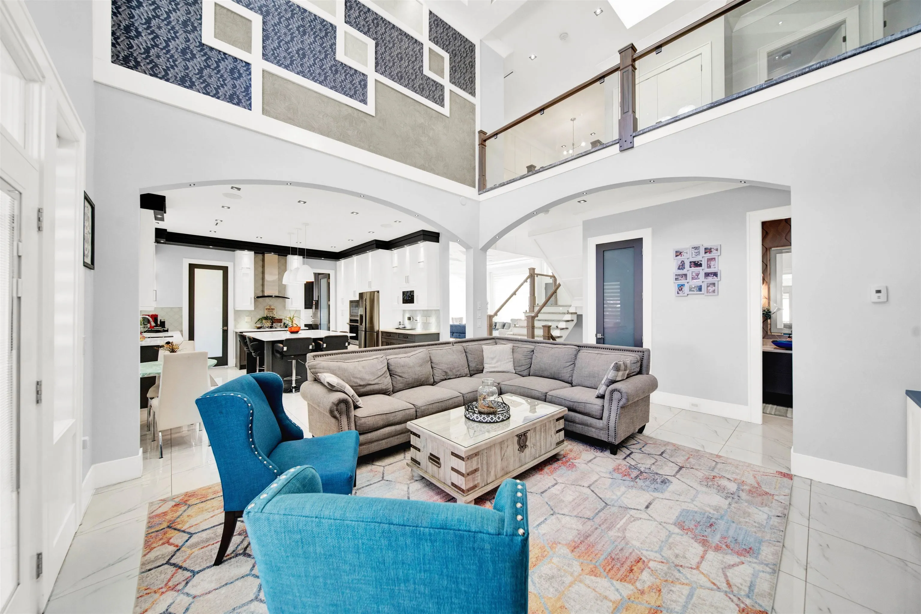 8670 Tunis Place
