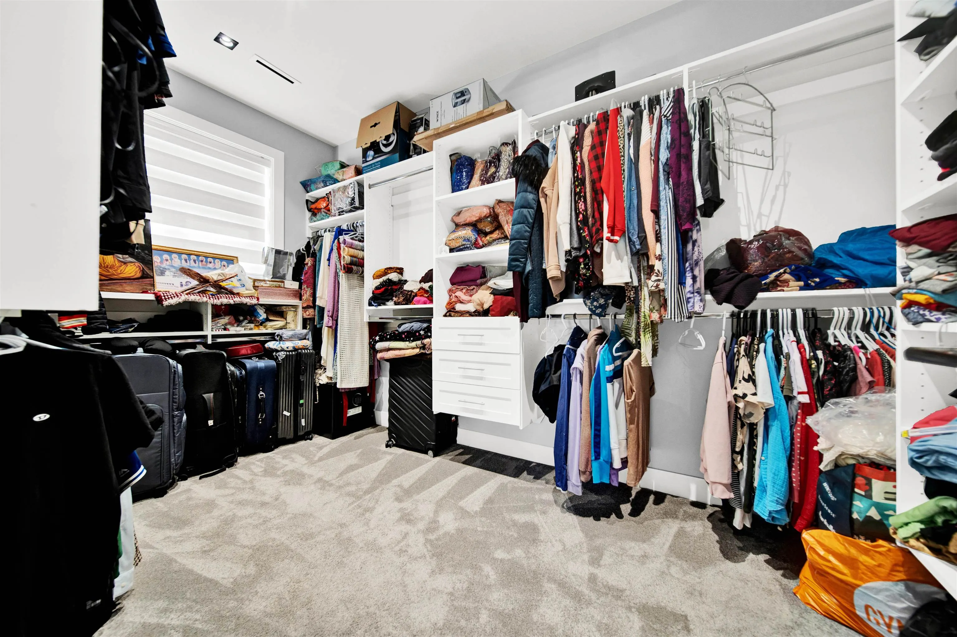 8670 Tunis Place