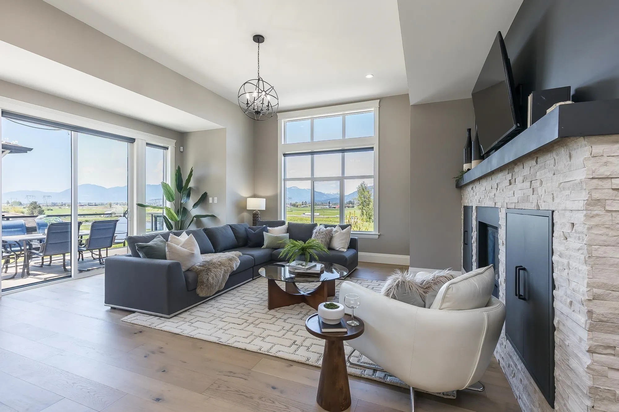 36 50778 Ledgestone Place