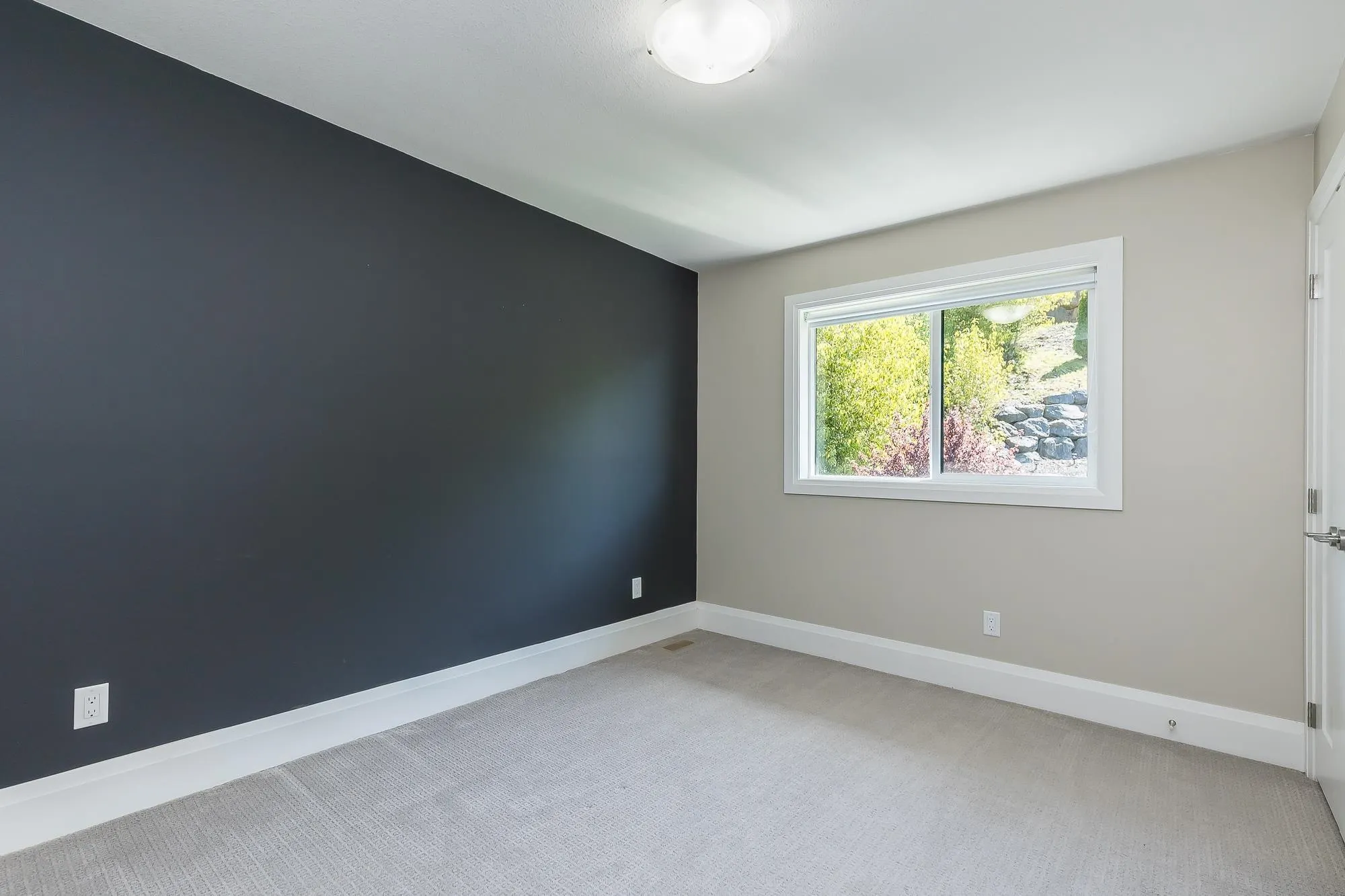 36 50778 Ledgestone Place