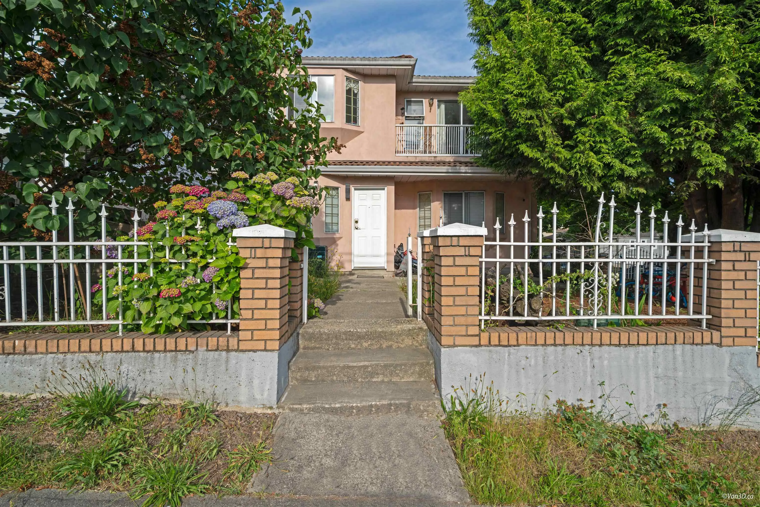 707 E 63rd Avenue