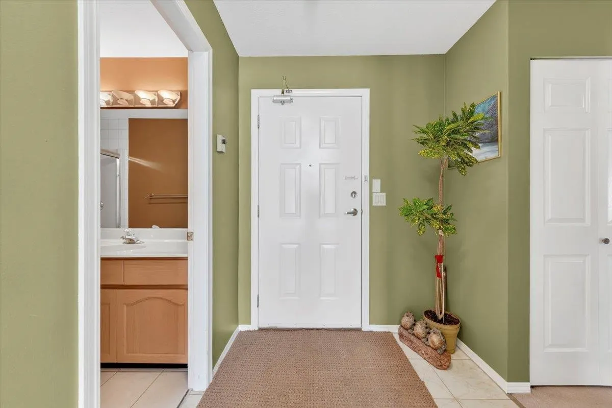 358 8611 Ackroyd Road