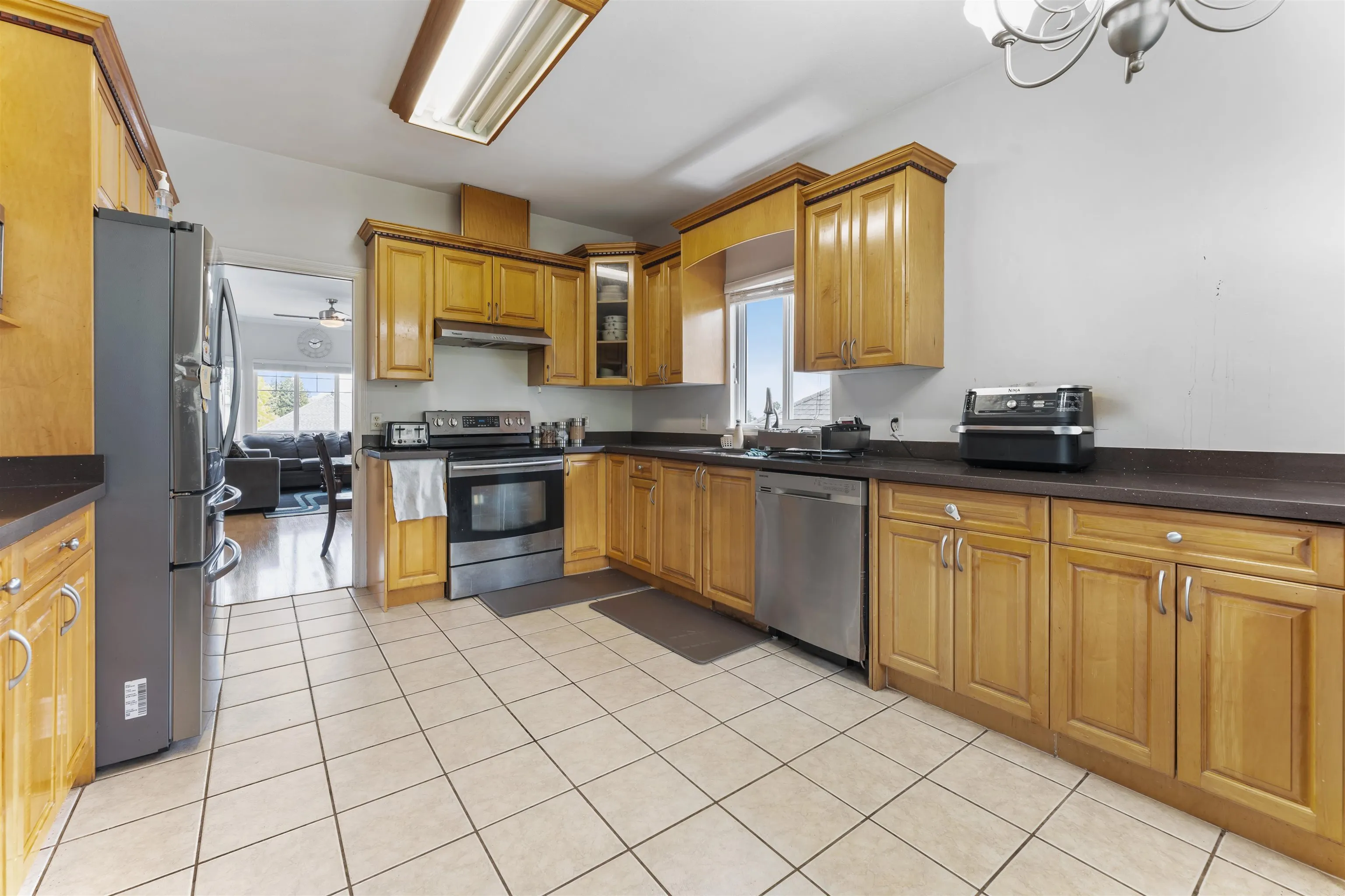 3554 Thurston Place