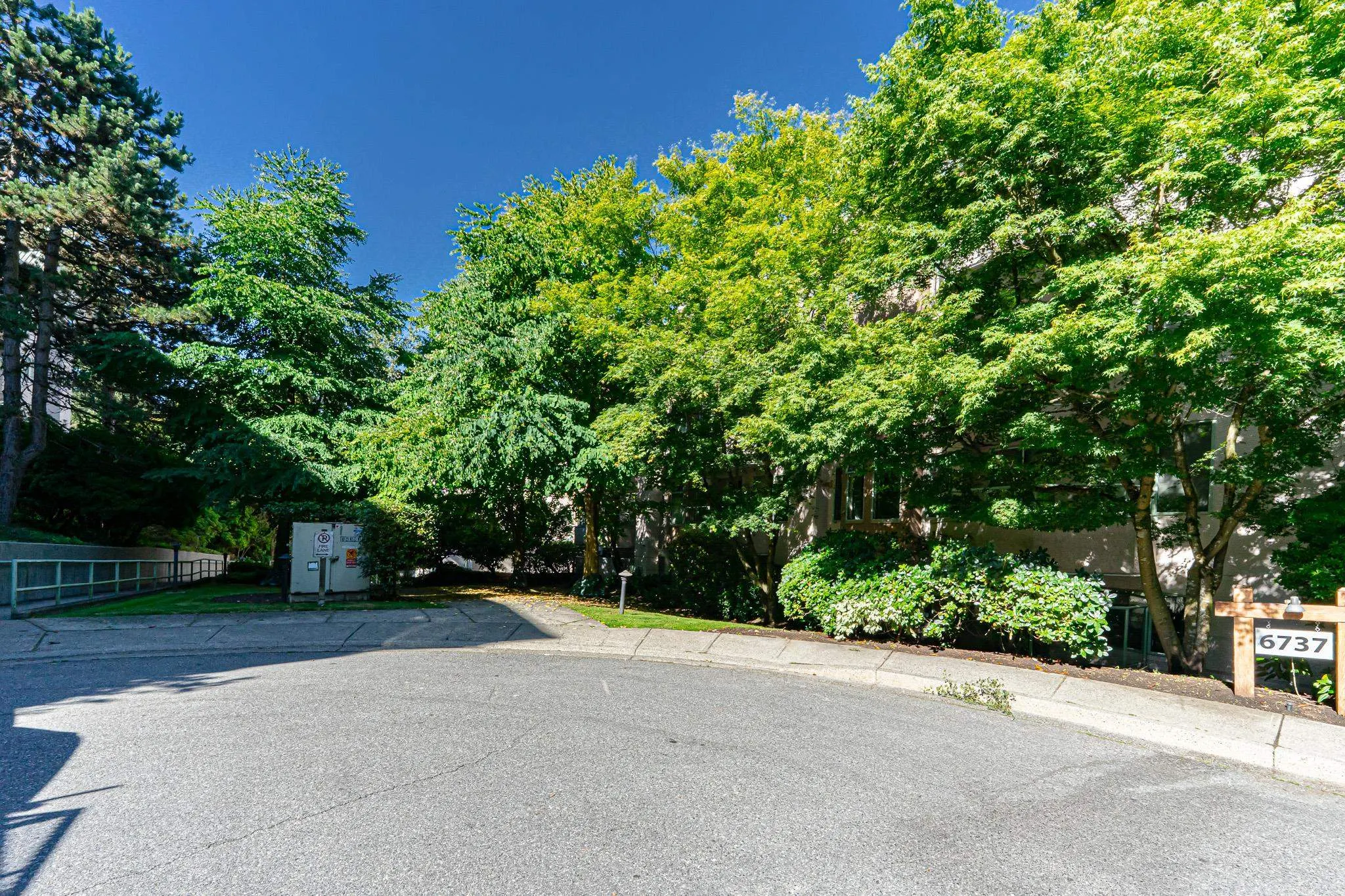 310 6737 Station Hill Court
