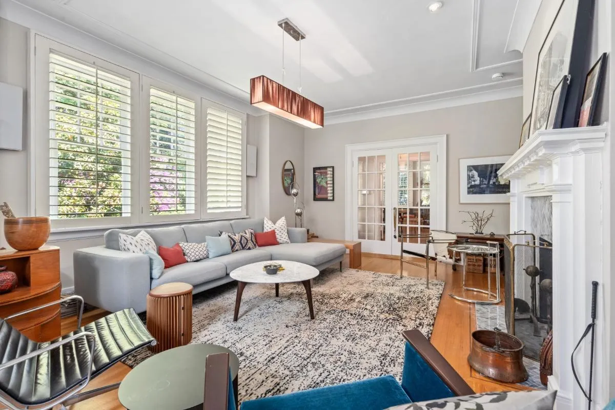 1850 W 30th Avenue