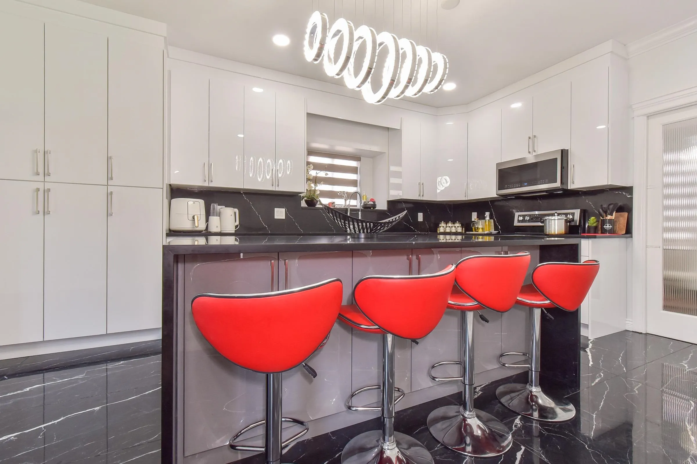 8463 Bailey Place