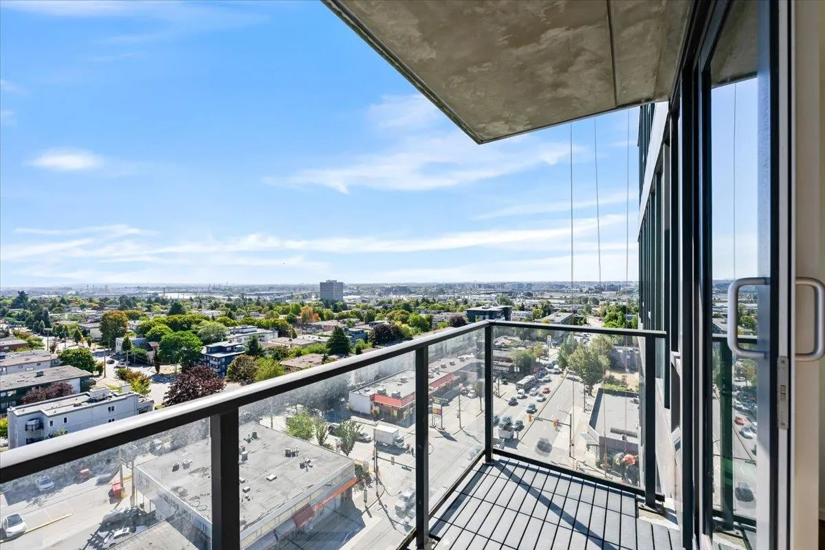 1507 8555 Granville Street
