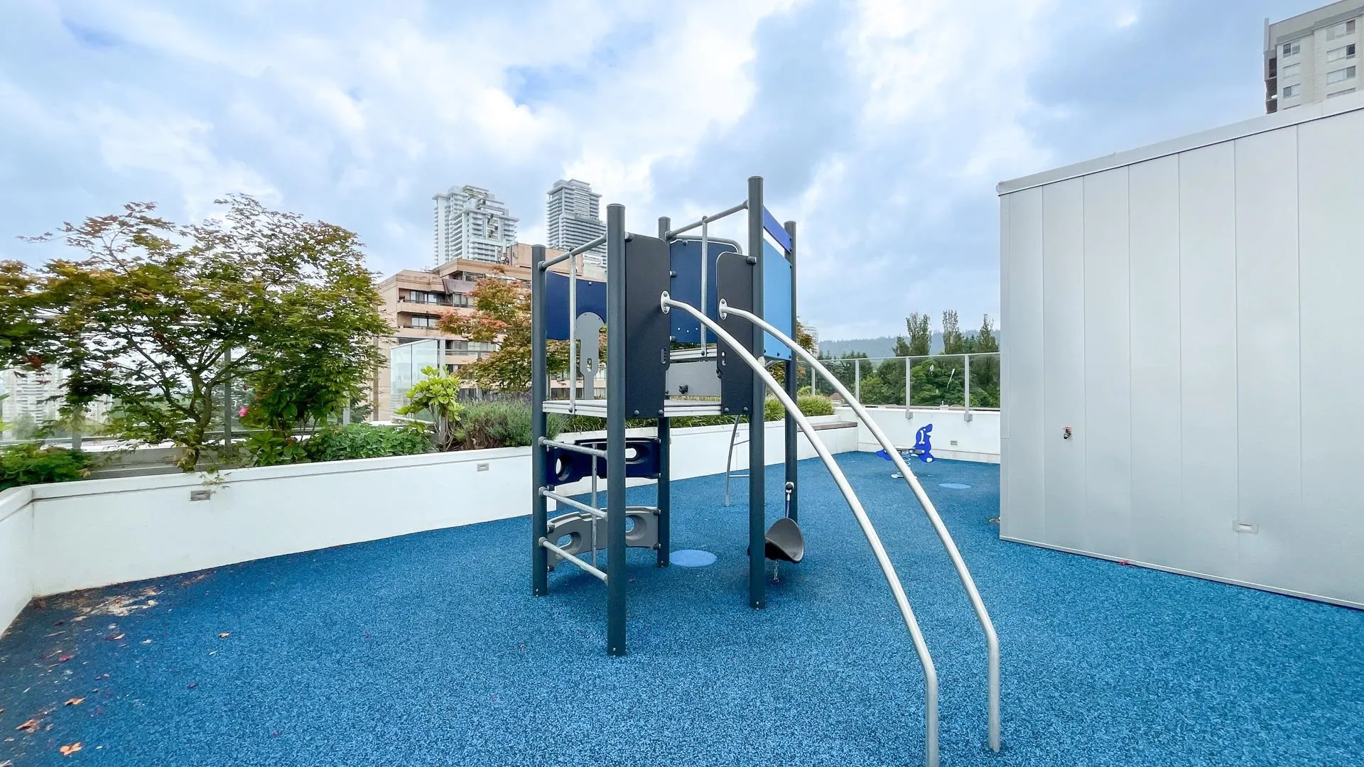 1403 555 Sydney Avenue
