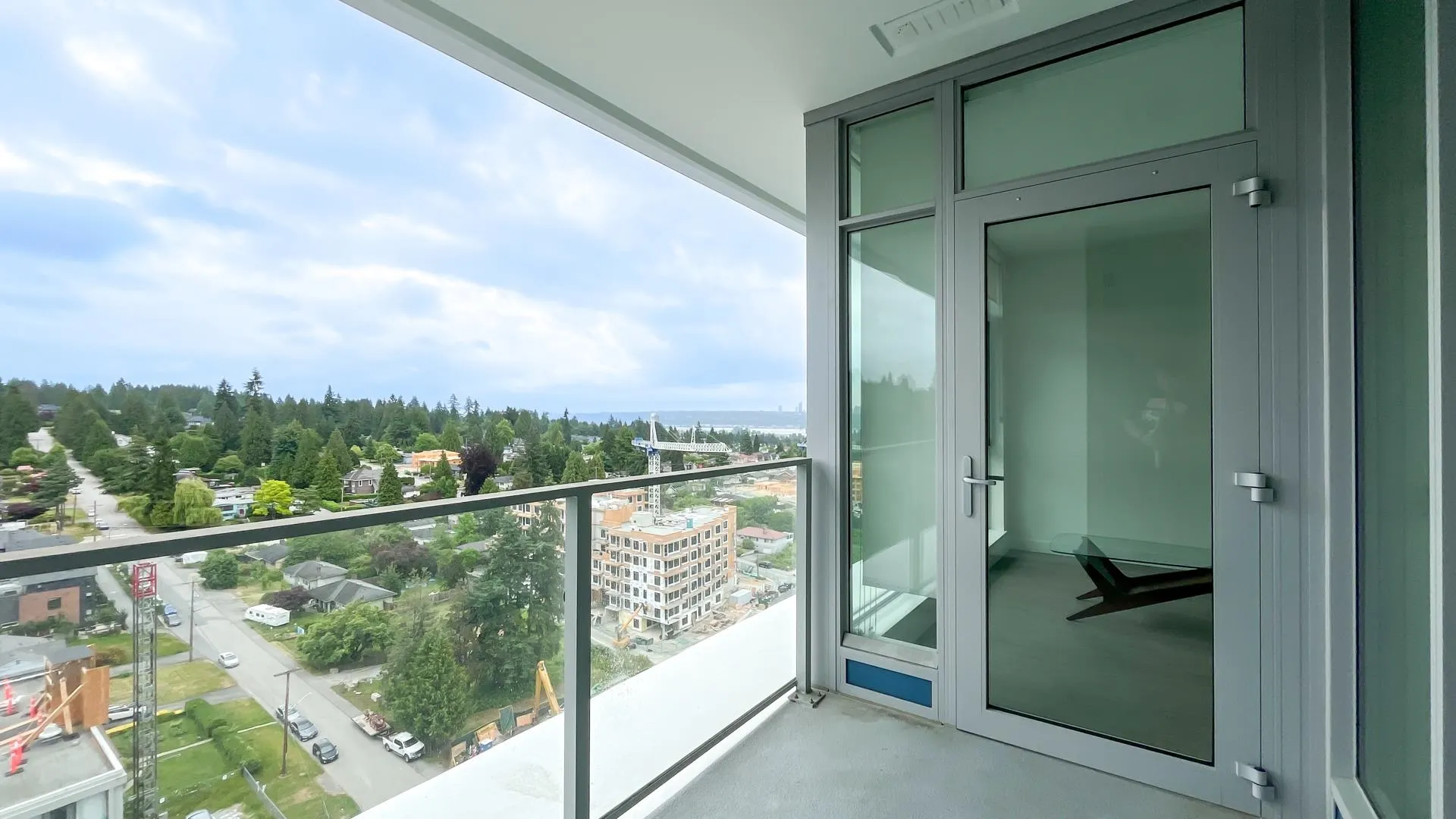 1403 555 Sydney Avenue
