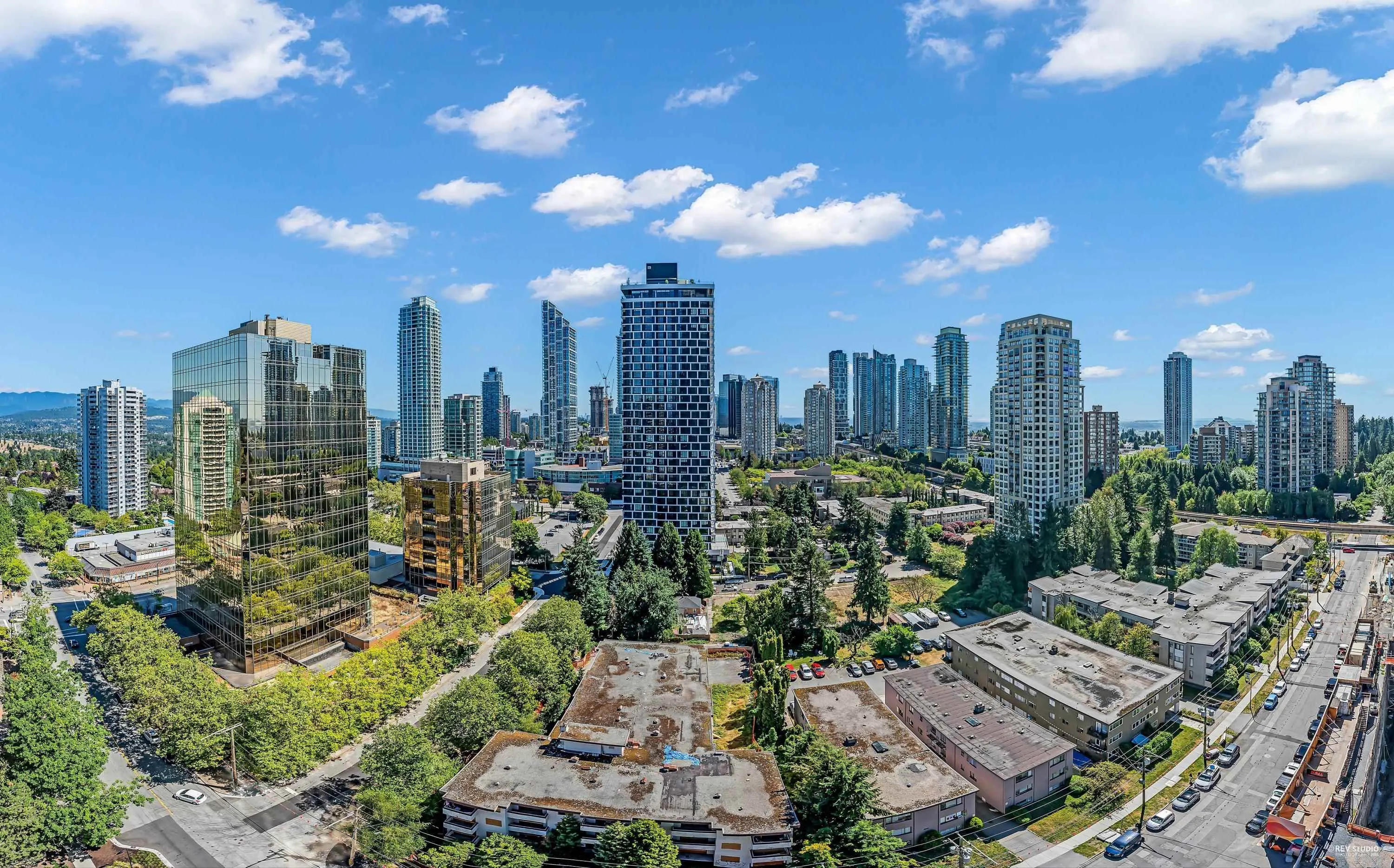 1607 5987 Wilson Avenue