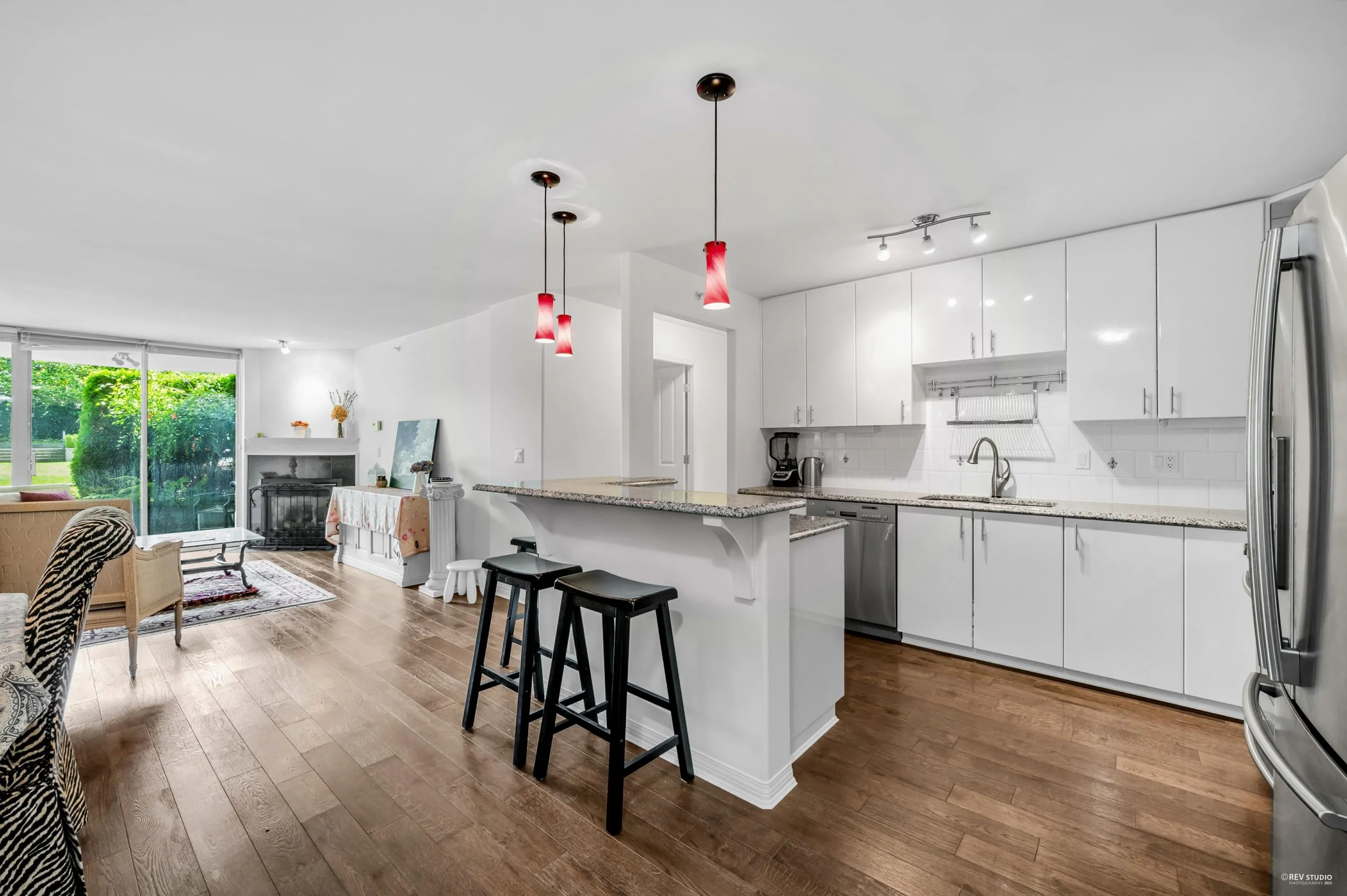 408 7080 St. Albans Road