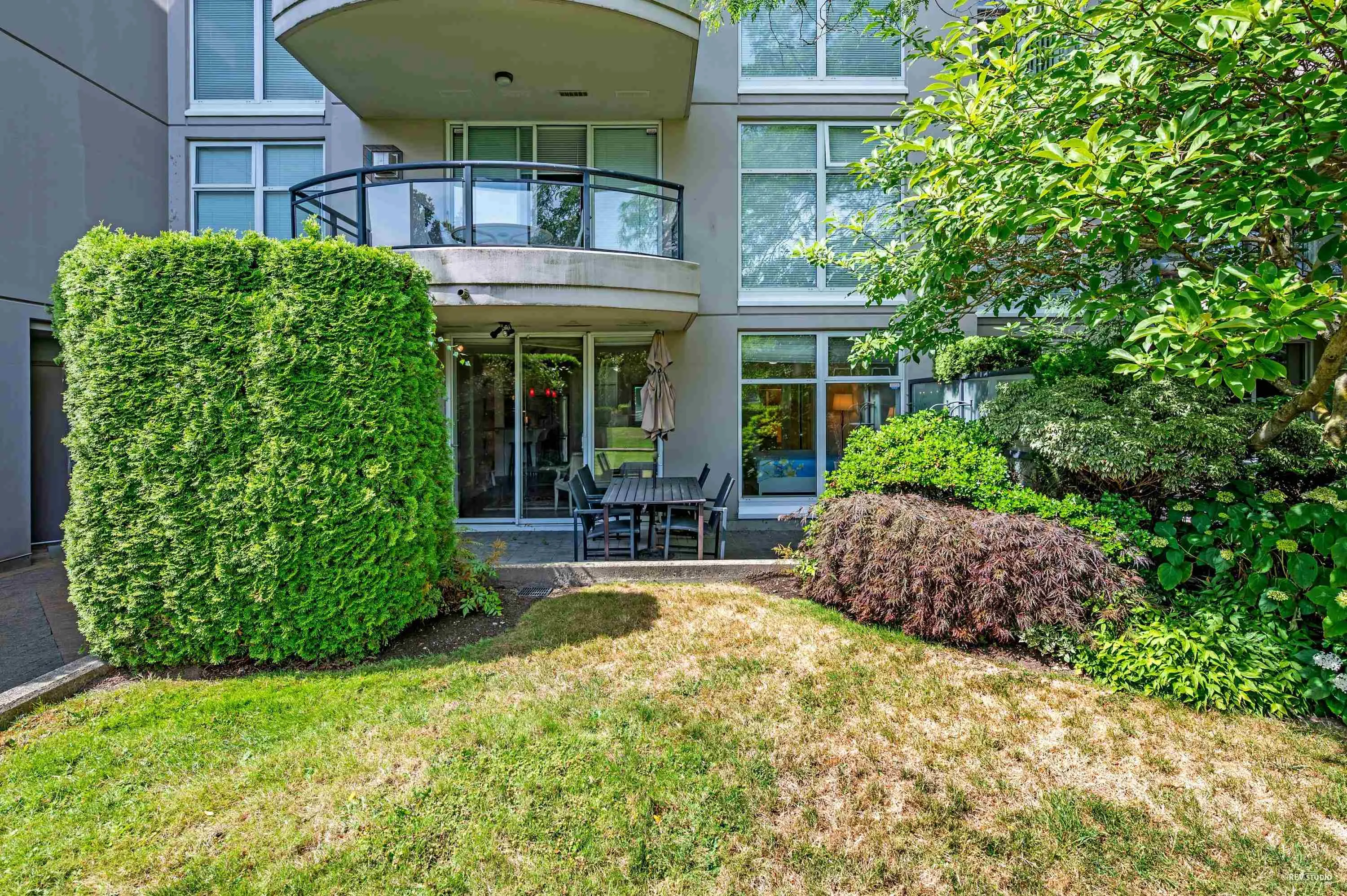 408 7080 St. Albans Road