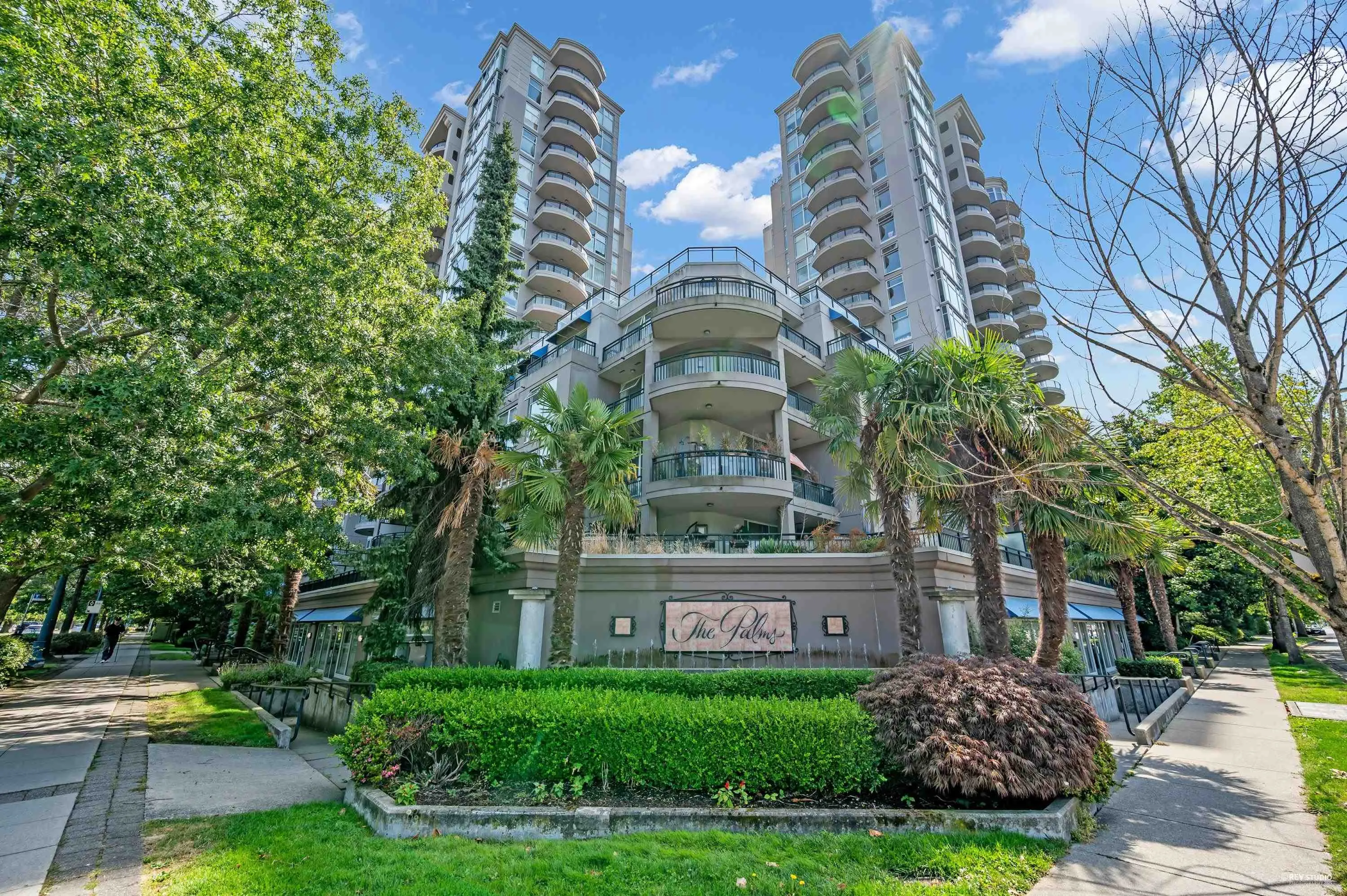 408 7080 St. Albans Road