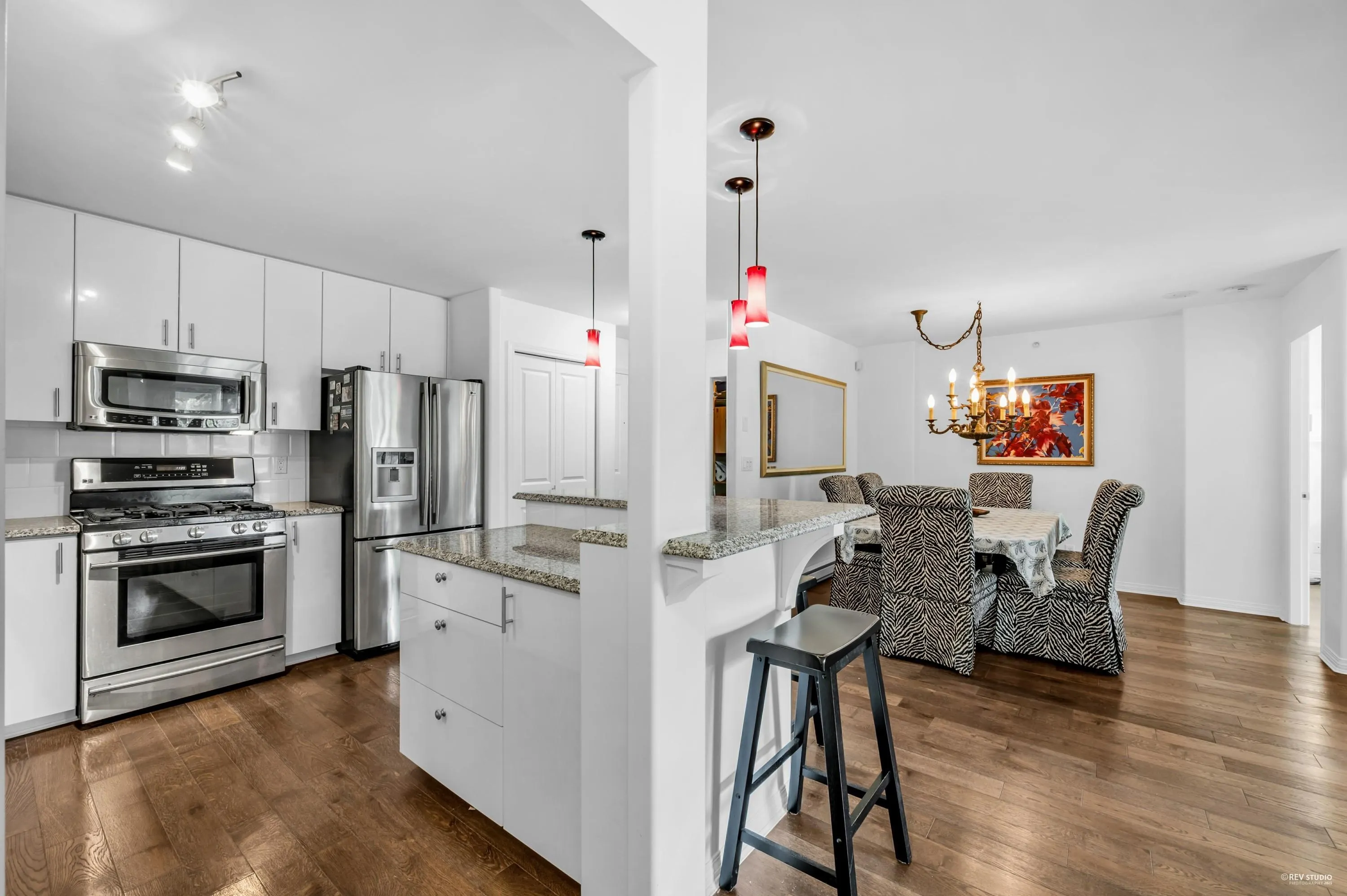 408 7080 St. Albans Road