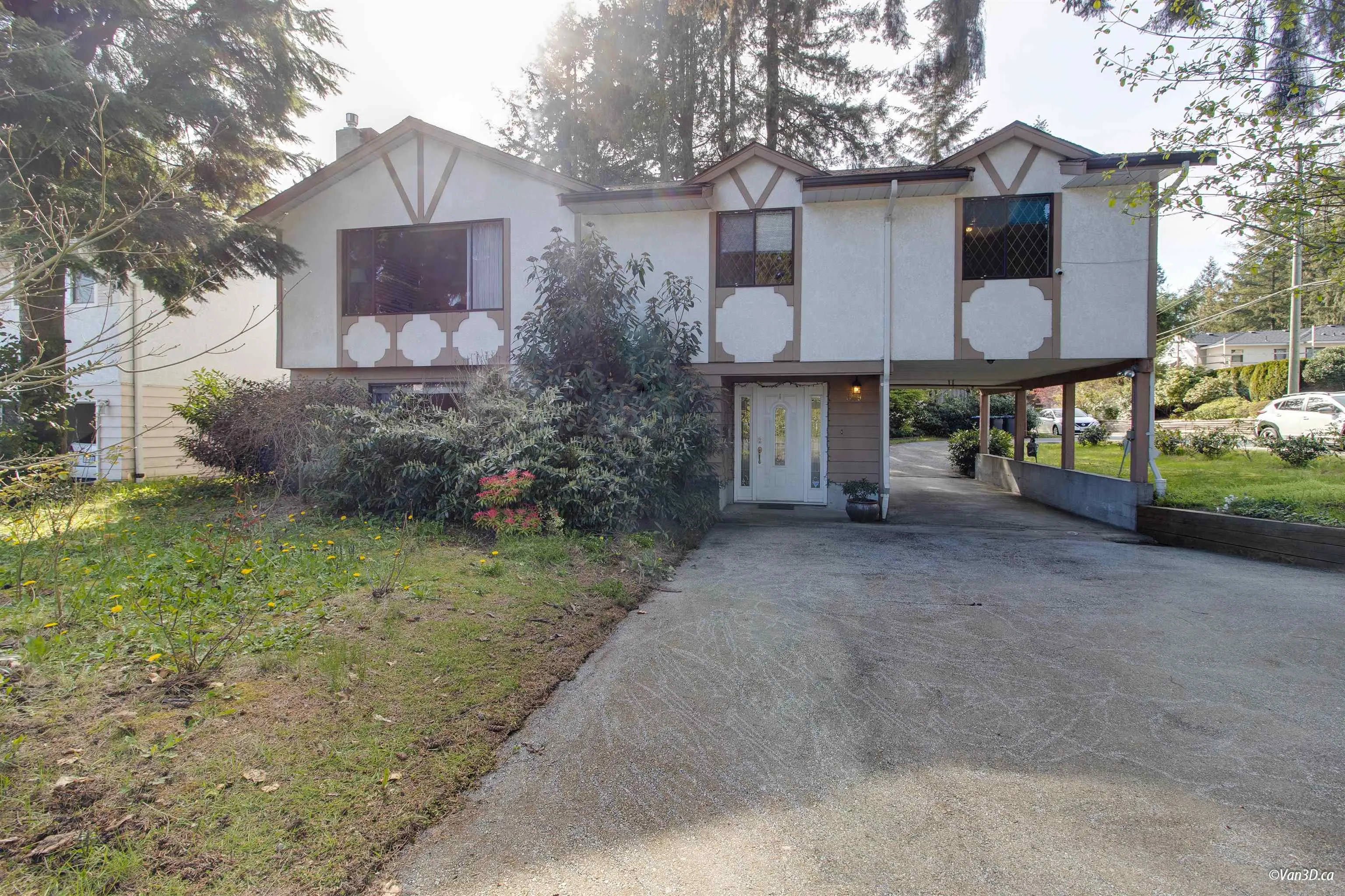 3497 Hastings Street