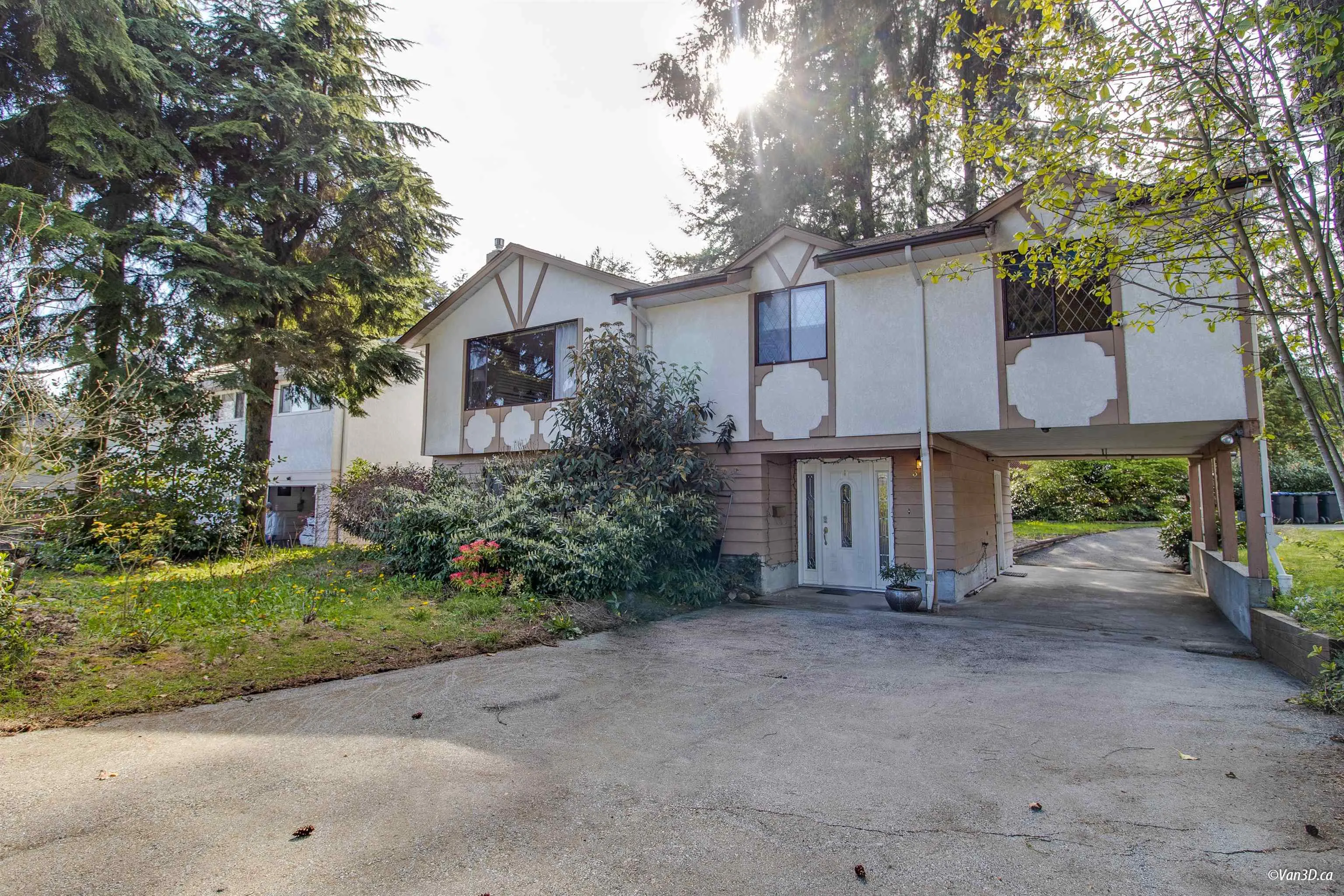 3497 Hastings Street