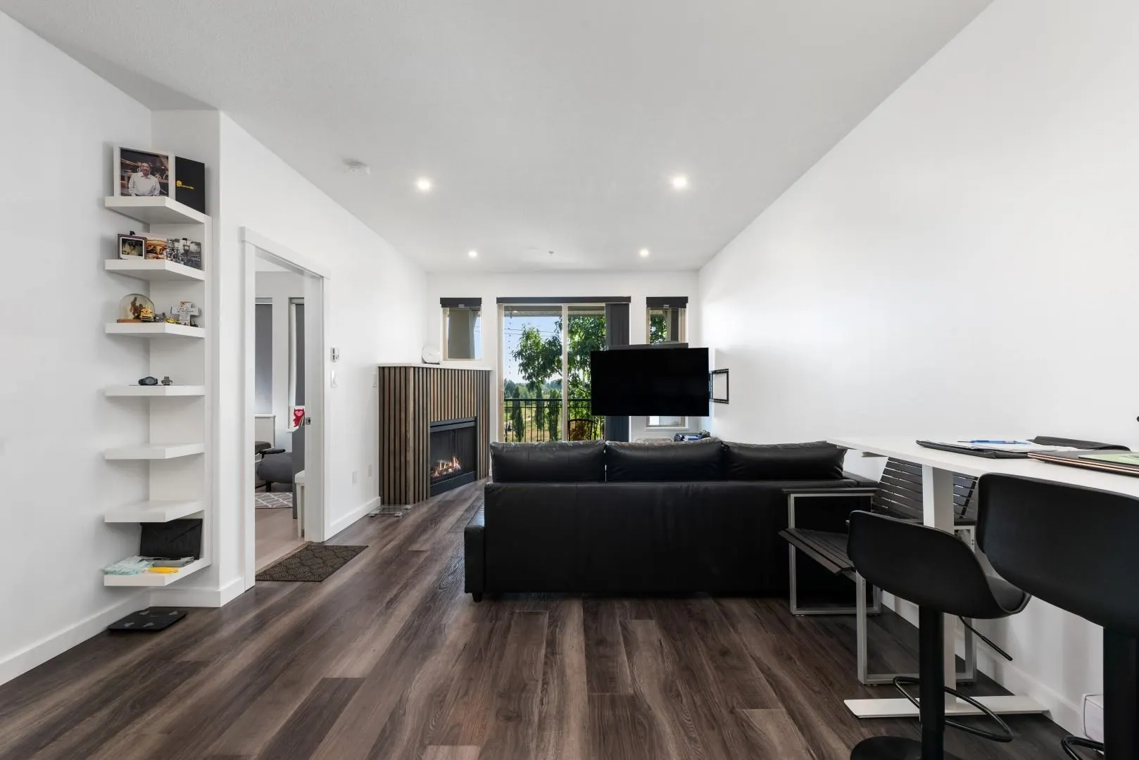 1415 5115 Garden City Road