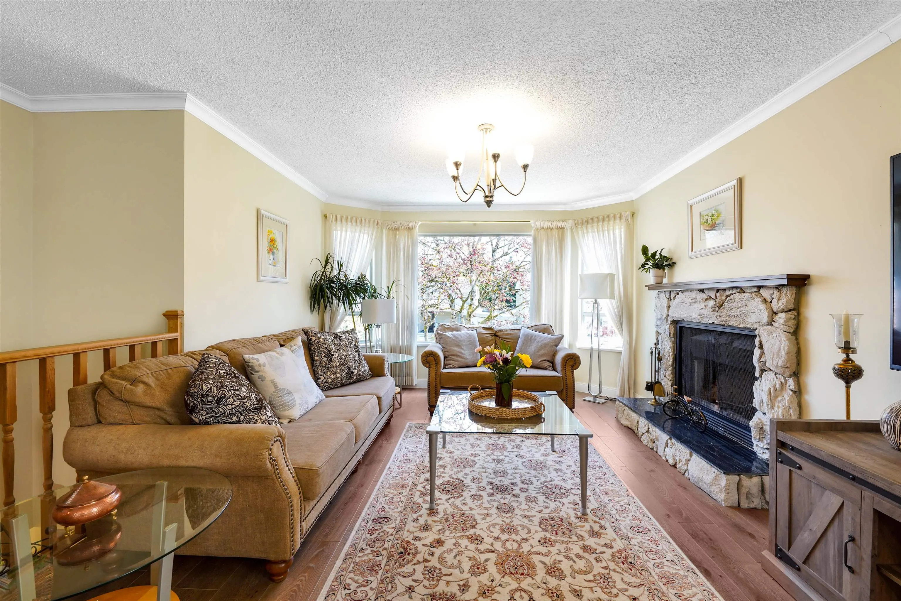 883 Nairn Court