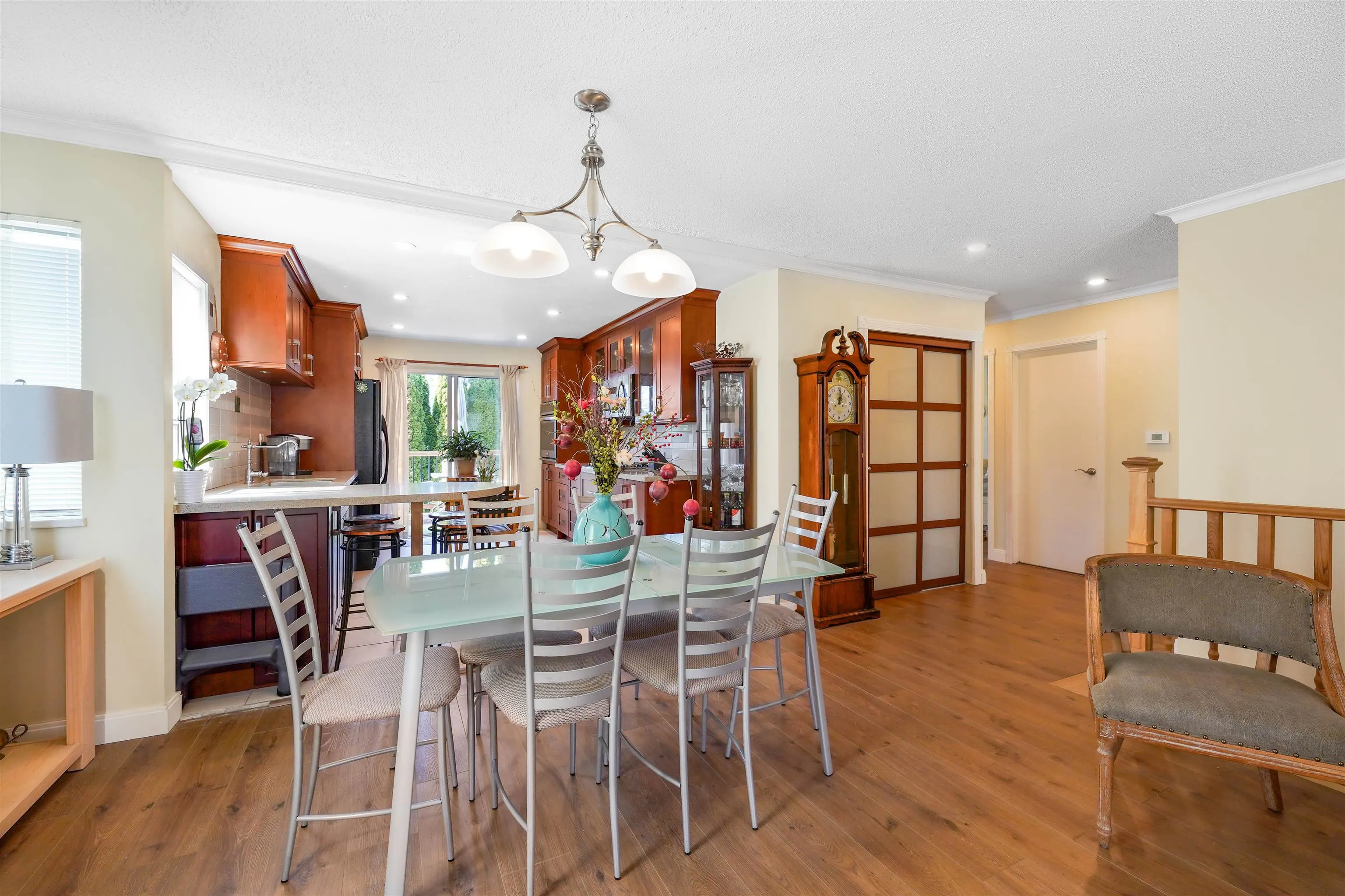 883 Nairn Court
